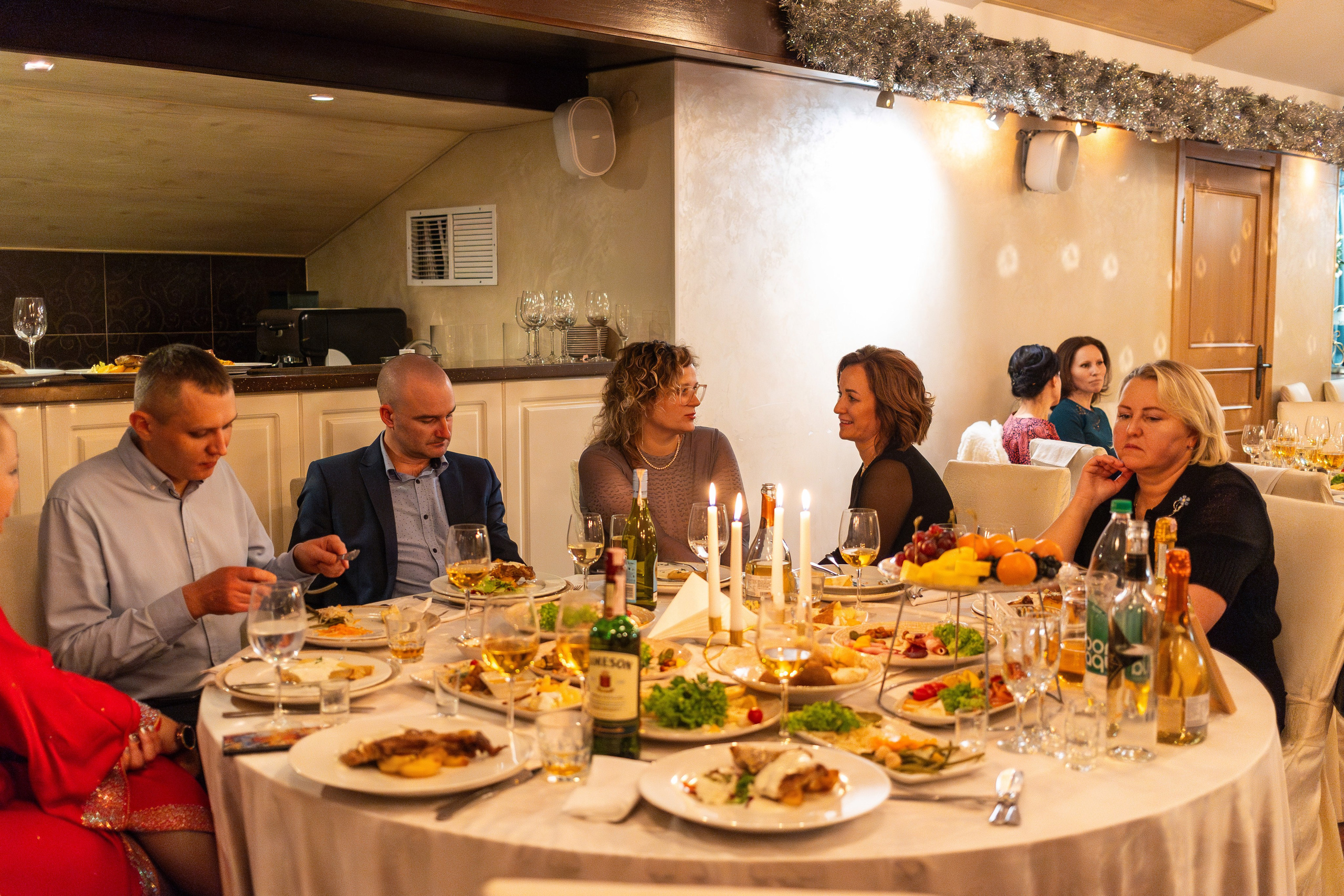 Новогодний корпоратив. Профессиональный интерьерный и репортажный фотограф Минск и РБ. Максим Орлов