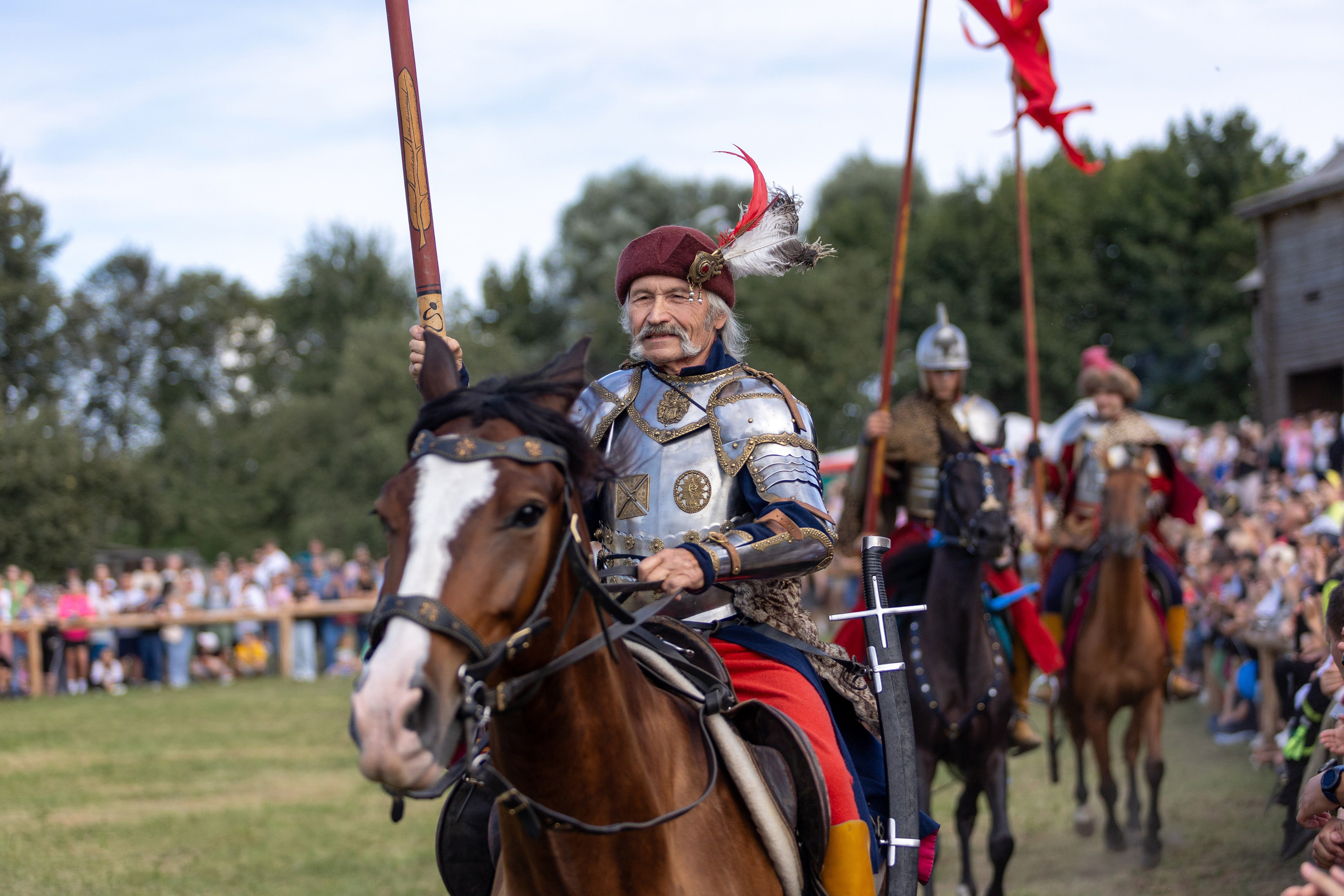 Рыцарский фест. Мстиславль. Профессиональный интерьерный и репортажный фотограф Минск и РБ. Максим Орлов