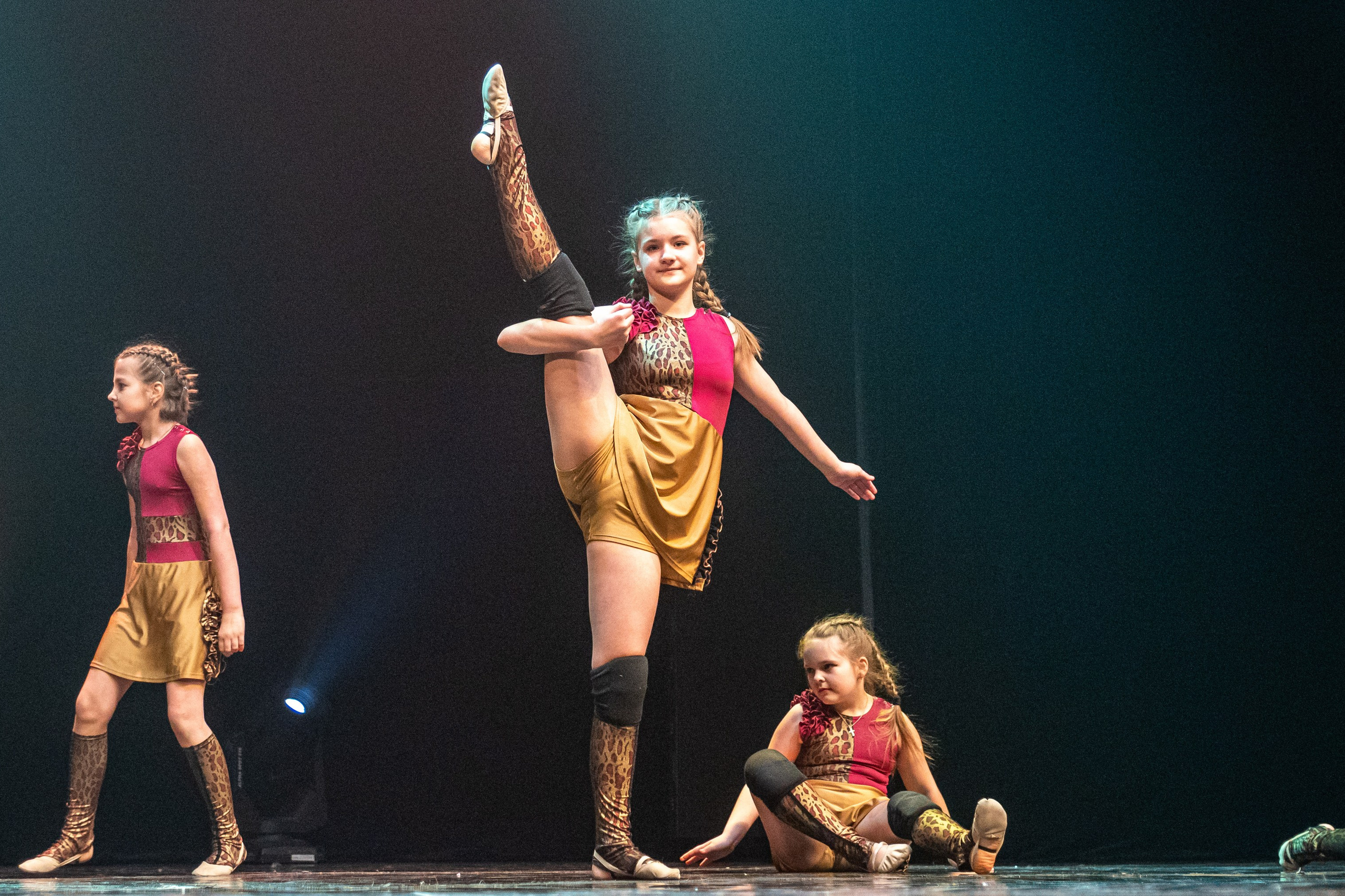 Фестиваль детских танцевальных коллективов. Профессиональный интерьерный и репортажный фотограф Минск и РБ. Максим Орлов