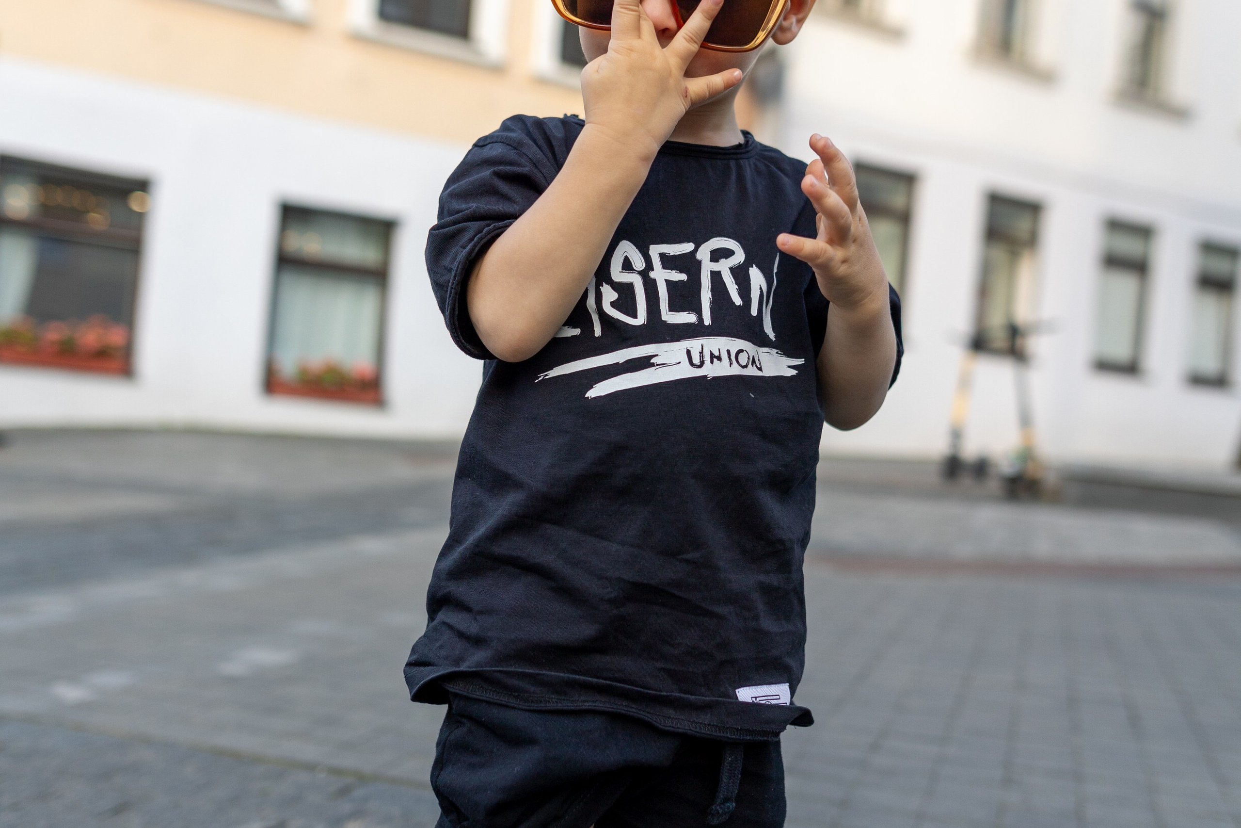 Детская съемка в городе. Профессиональный интерьерный и репортажный фотограф Минск и РБ. Максим Орлов