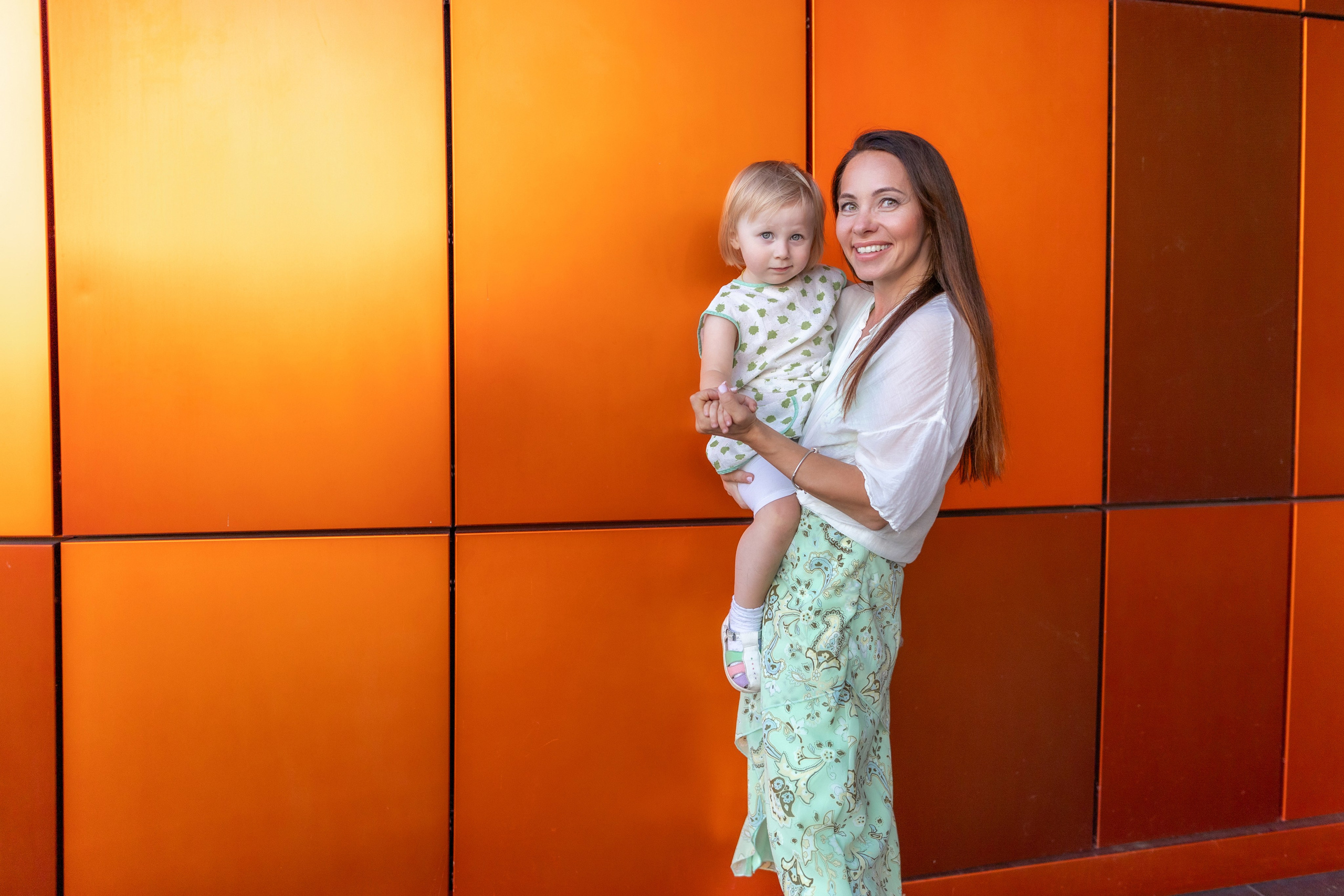 Детская живая фотосессия. Профессиональный интерьерный и репортажный фотограф Минск и РБ. Максим Орлов