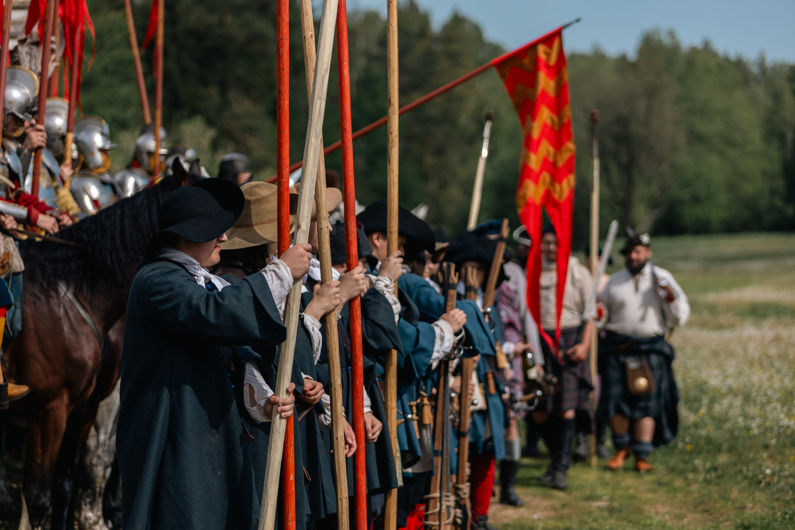 Золотая шпора. Маневры 17 века. Профессиональный интерьерный и репортажный фотограф Минск и РБ. Максим Орлов