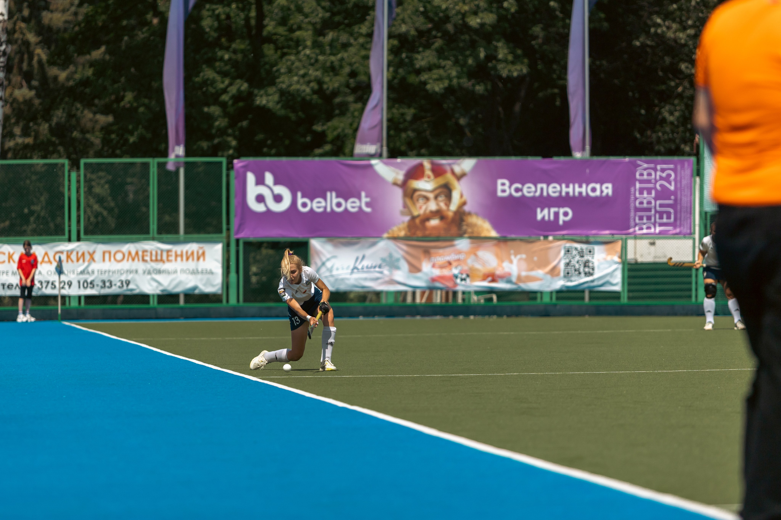 Хоккей на траве. Девушки. Минск — Текстильщик 29.052024. Профессиональный интерьерный и репортажный фотограф Минск и РБ. Максим Орлов