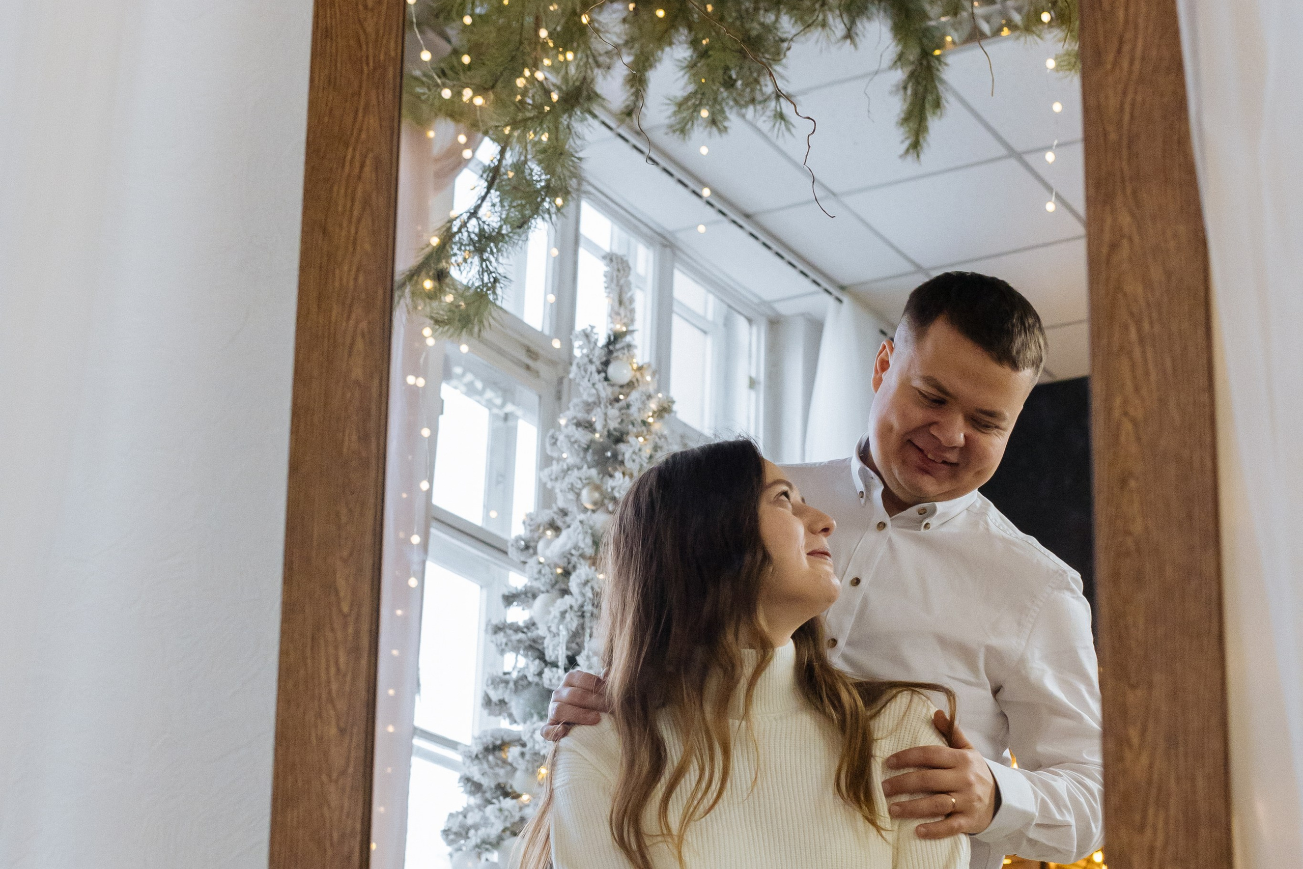 Елена и Володя (новогодняя). Профессиональный интерьерный и репортажный фотограф Минск и РБ. Максим Орлов