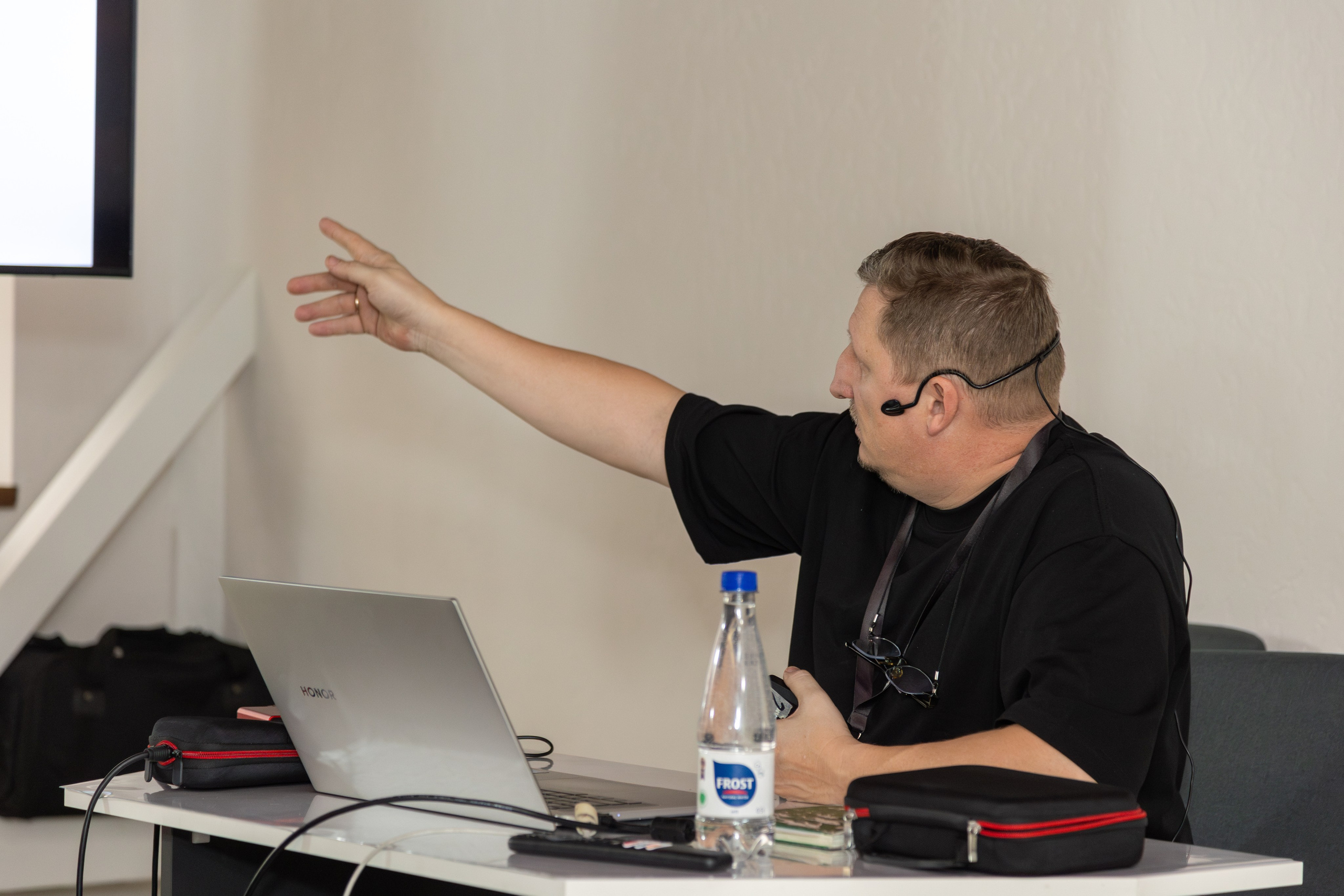 Конференция Medialive 2024. День третий. Профессиональный интерьерный и репортажный фотограф Минск и РБ. Максим Орлов