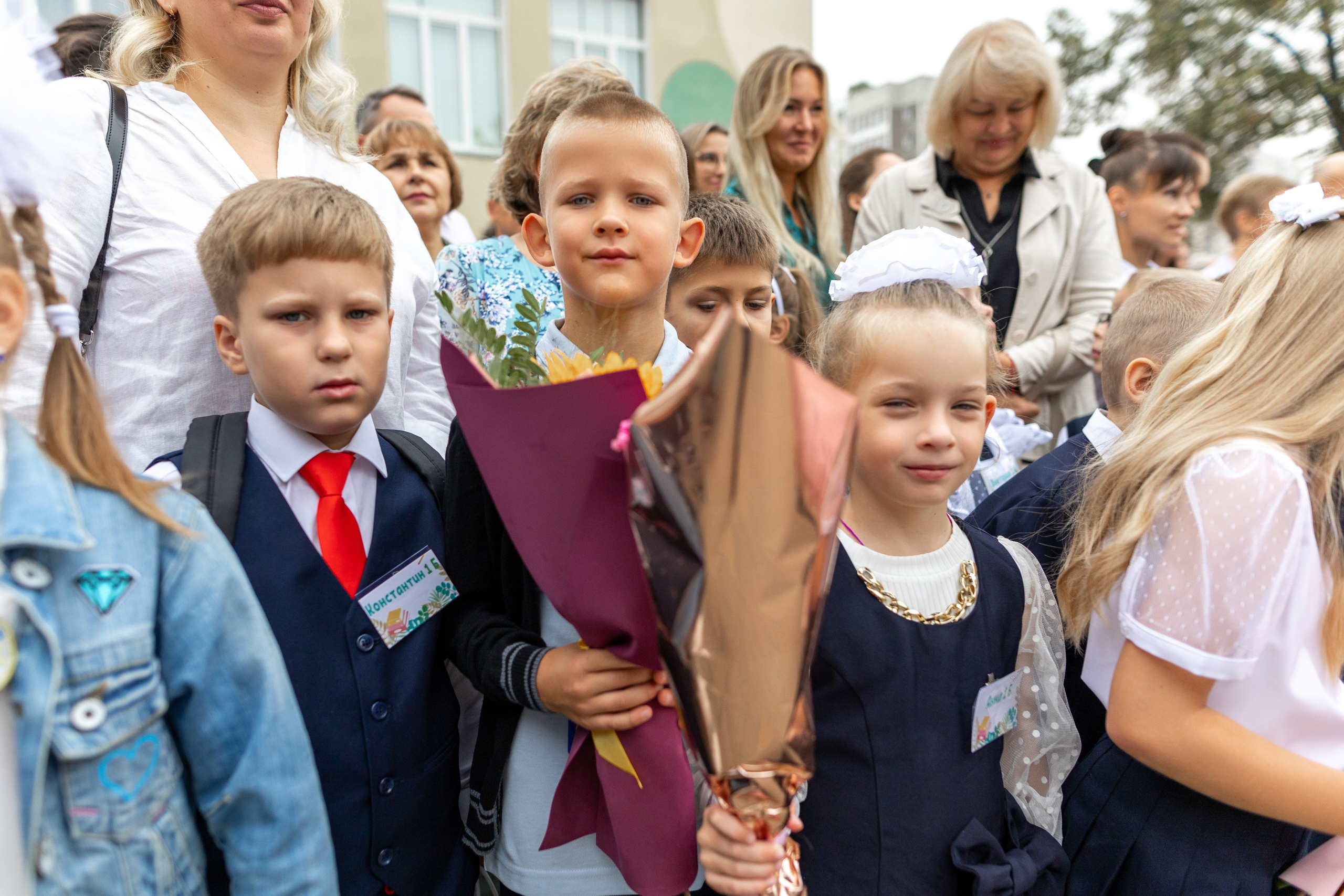 Линейка 1-го сентября. Профессиональный интерьерный и репортажный фотограф Минск и РБ. Максим Орлов