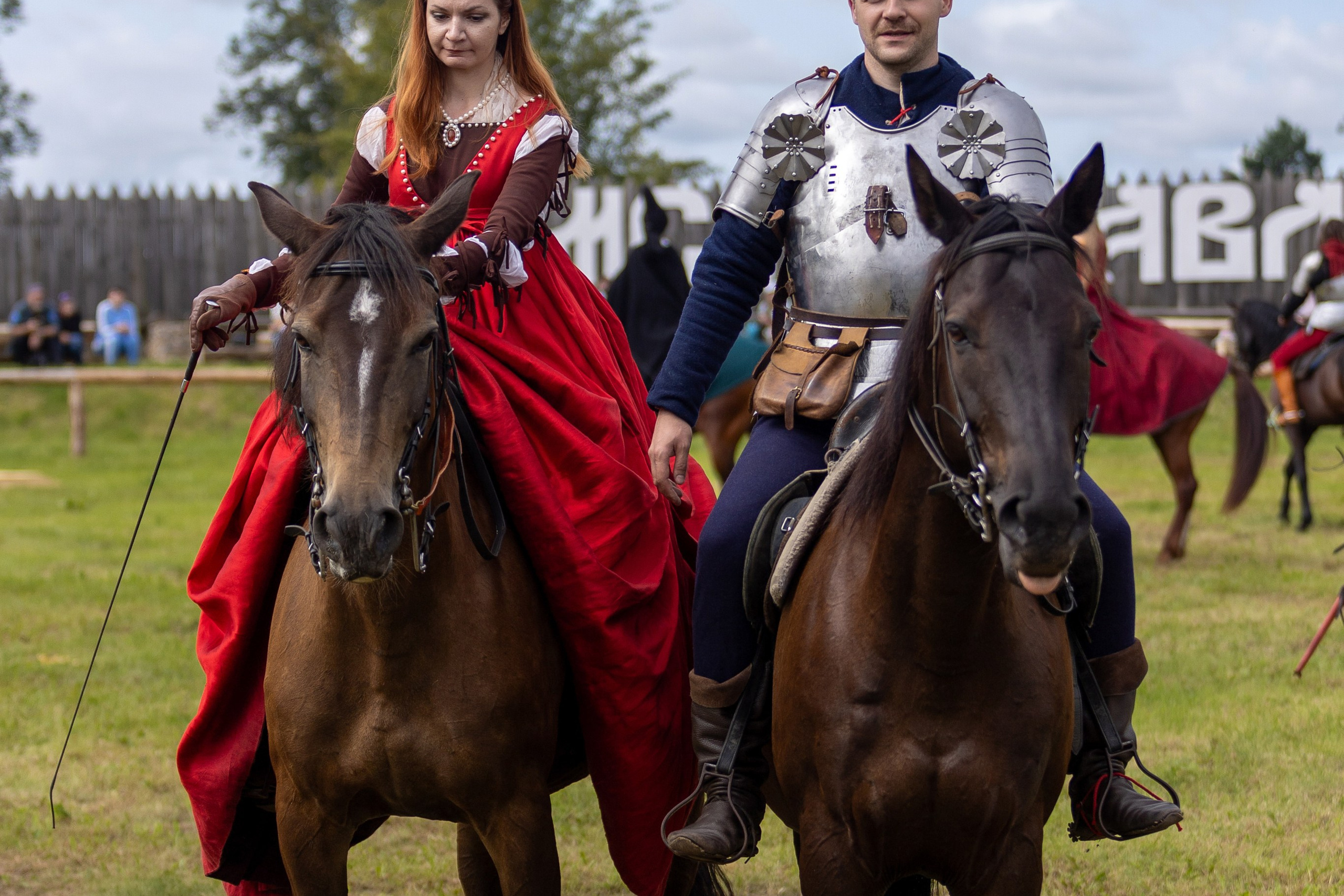 Рыцарский фест. Мстиславль. Профессиональный интерьерный и репортажный фотограф Минск и РБ. Максим Орлов