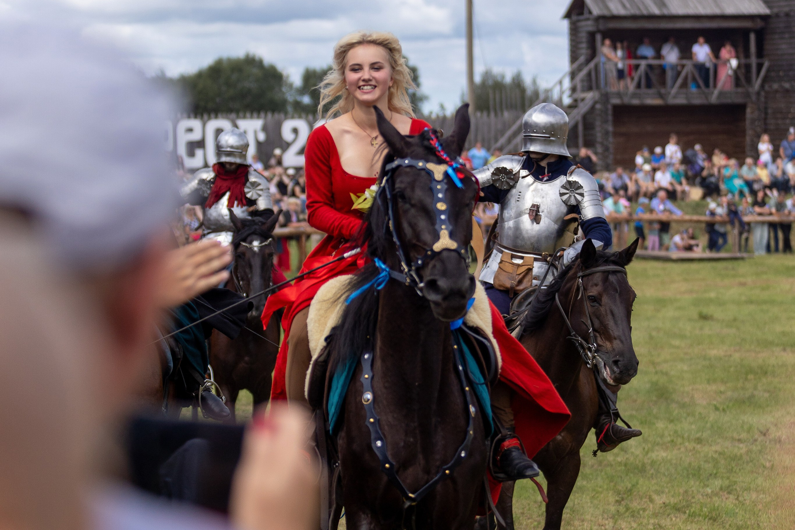 Рыцарский фест. Мстиславль. Профессиональный интерьерный и репортажный фотограф Минск и РБ. Максим Орлов