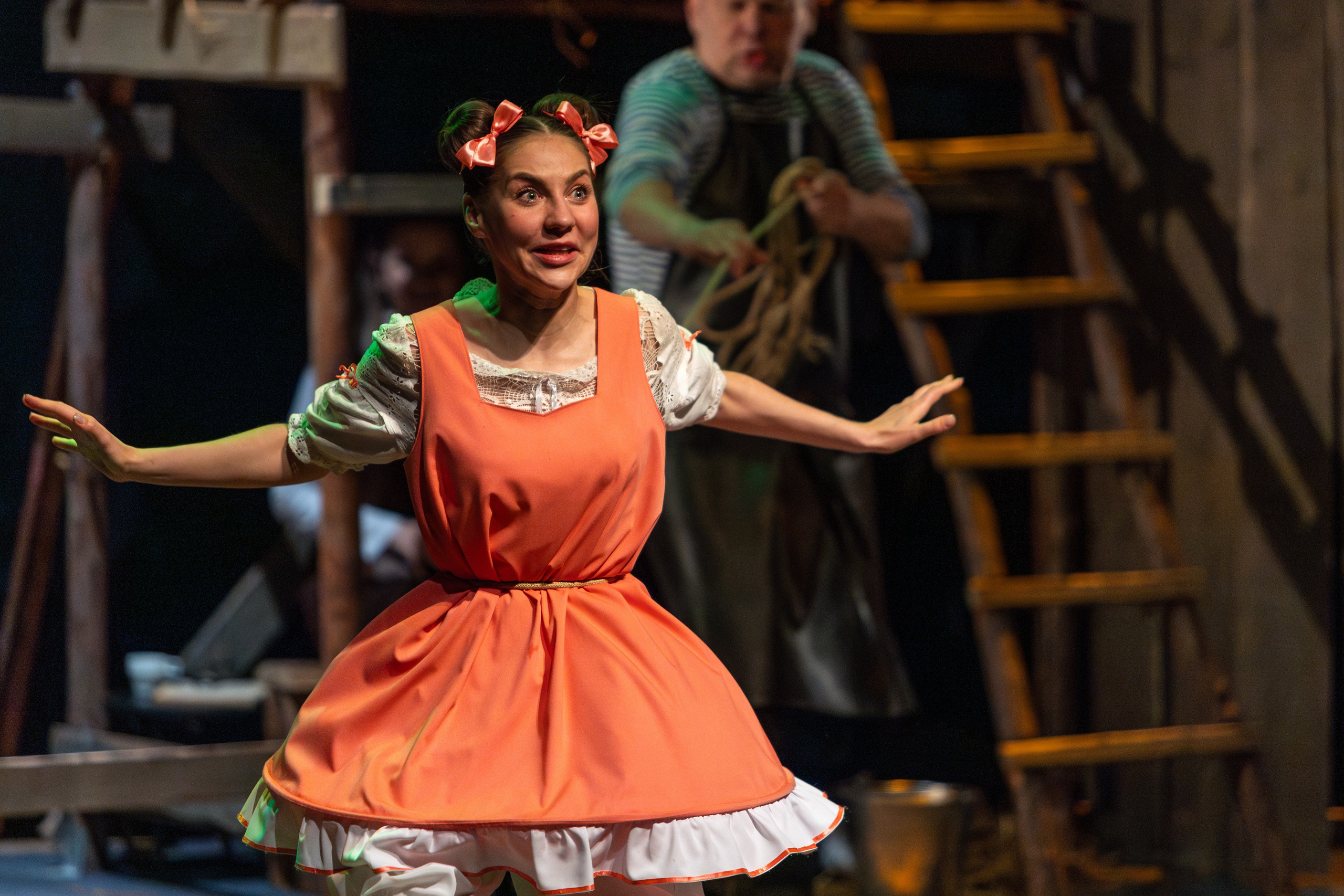 Театр белорусской армии «Очень простая история». Профессиональный интерьерный и репортажный фотограф Минск и РБ. Максим Орлов