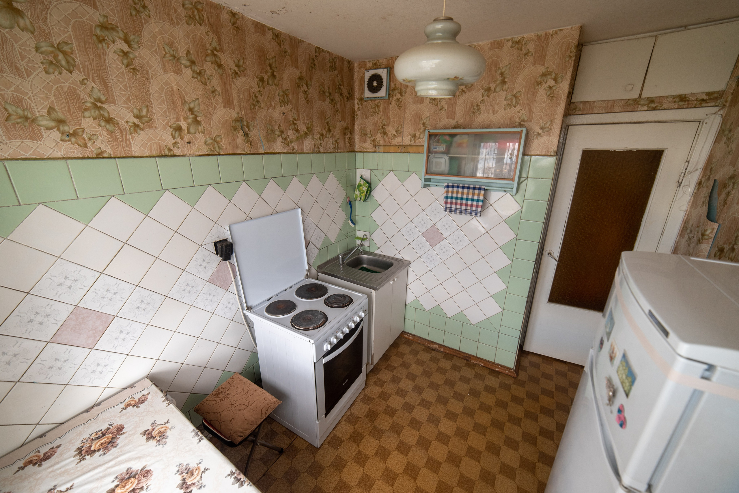 Пр. Газеты Звезда. Слабонервным не смотреть.Суперэконом вариант. Профессиональный интерьерный и репортажный фотограф Минск и РБ. Максим Орлов