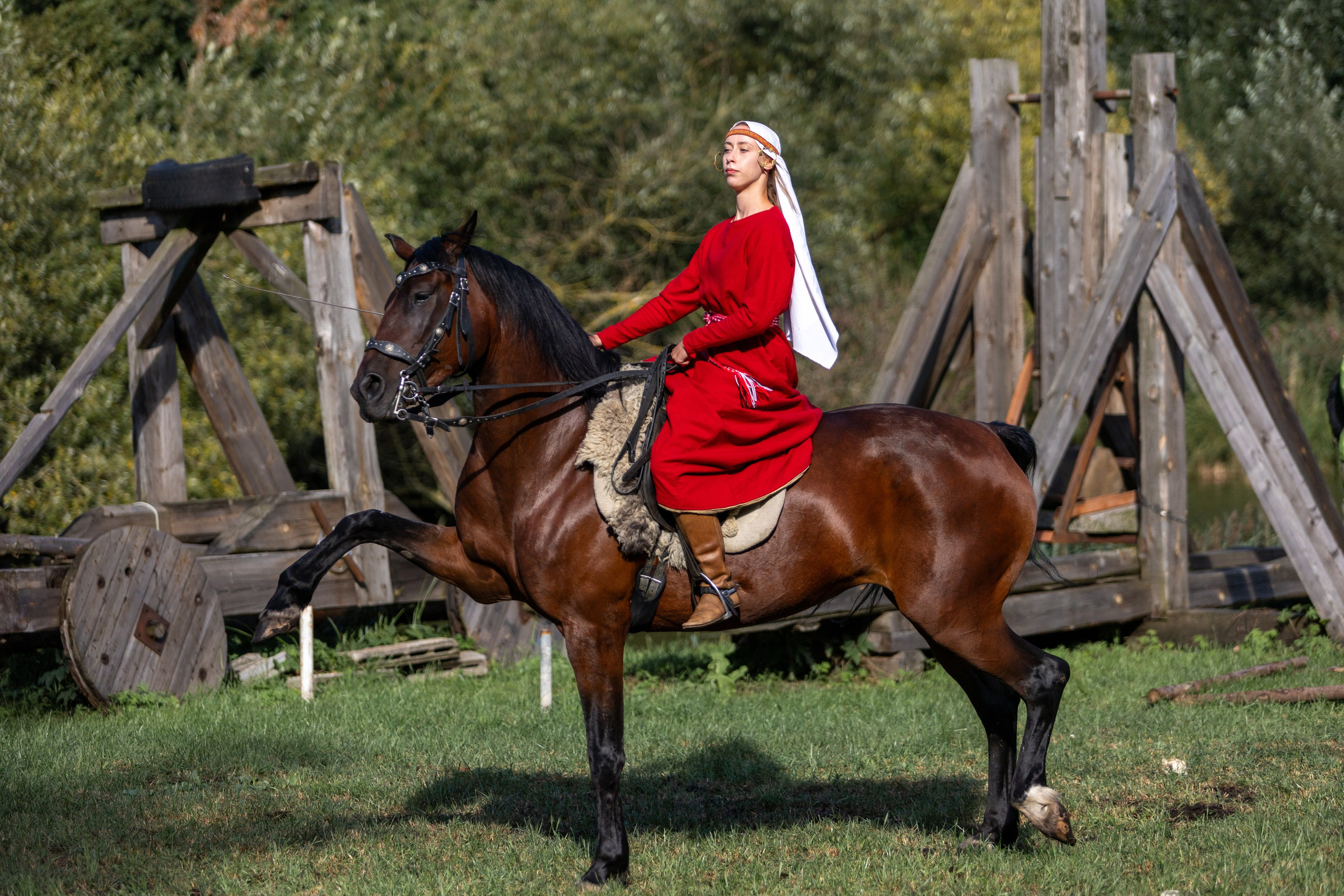 Ежегодный фестиваль средневековья в Дукоре. Профессиональный интерьерный и репортажный фотограф Минск и РБ. Максим Орлов