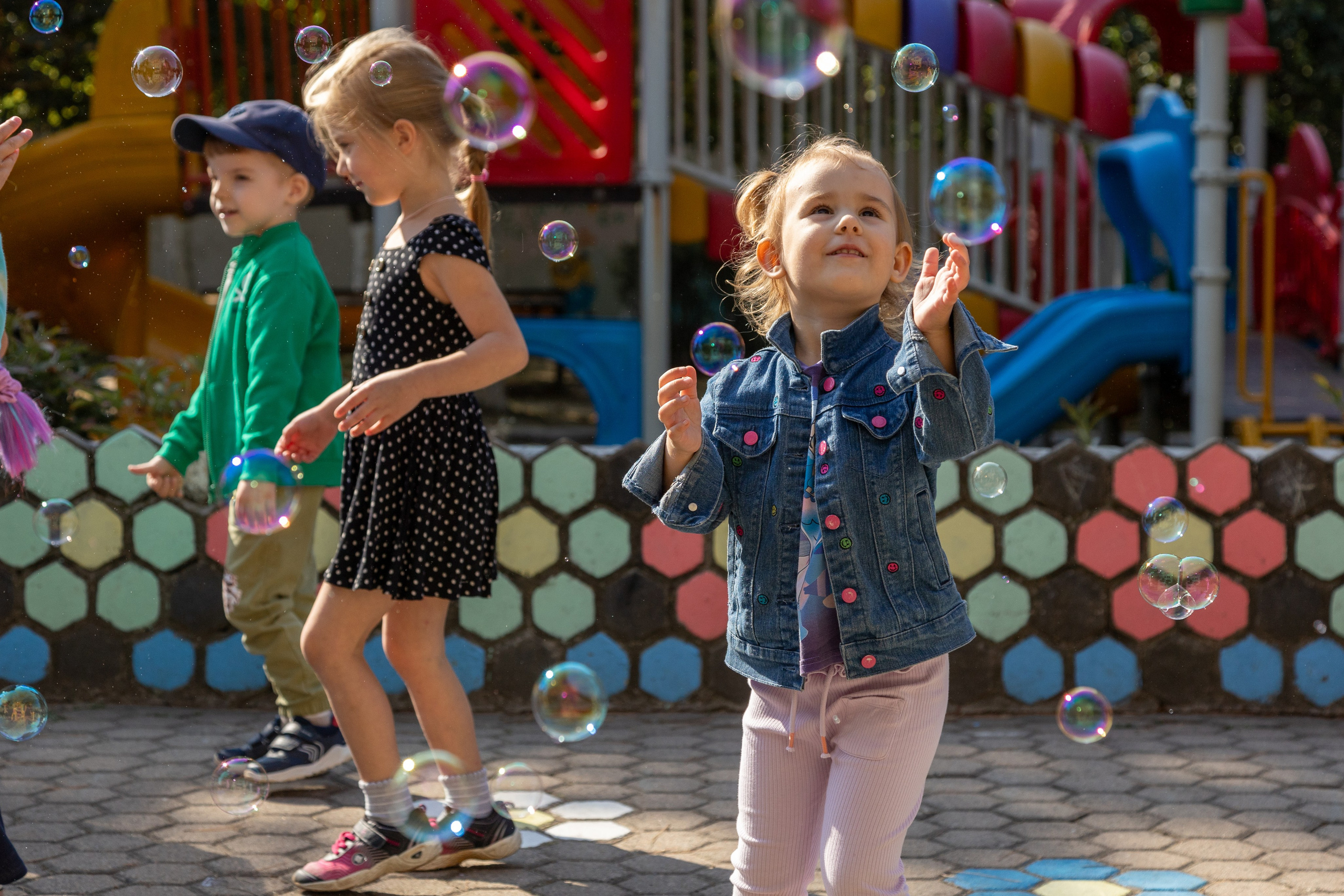 День рождения Ангелины. Профессиональный интерьерный и репортажный фотограф Минск и РБ. Максим Орлов