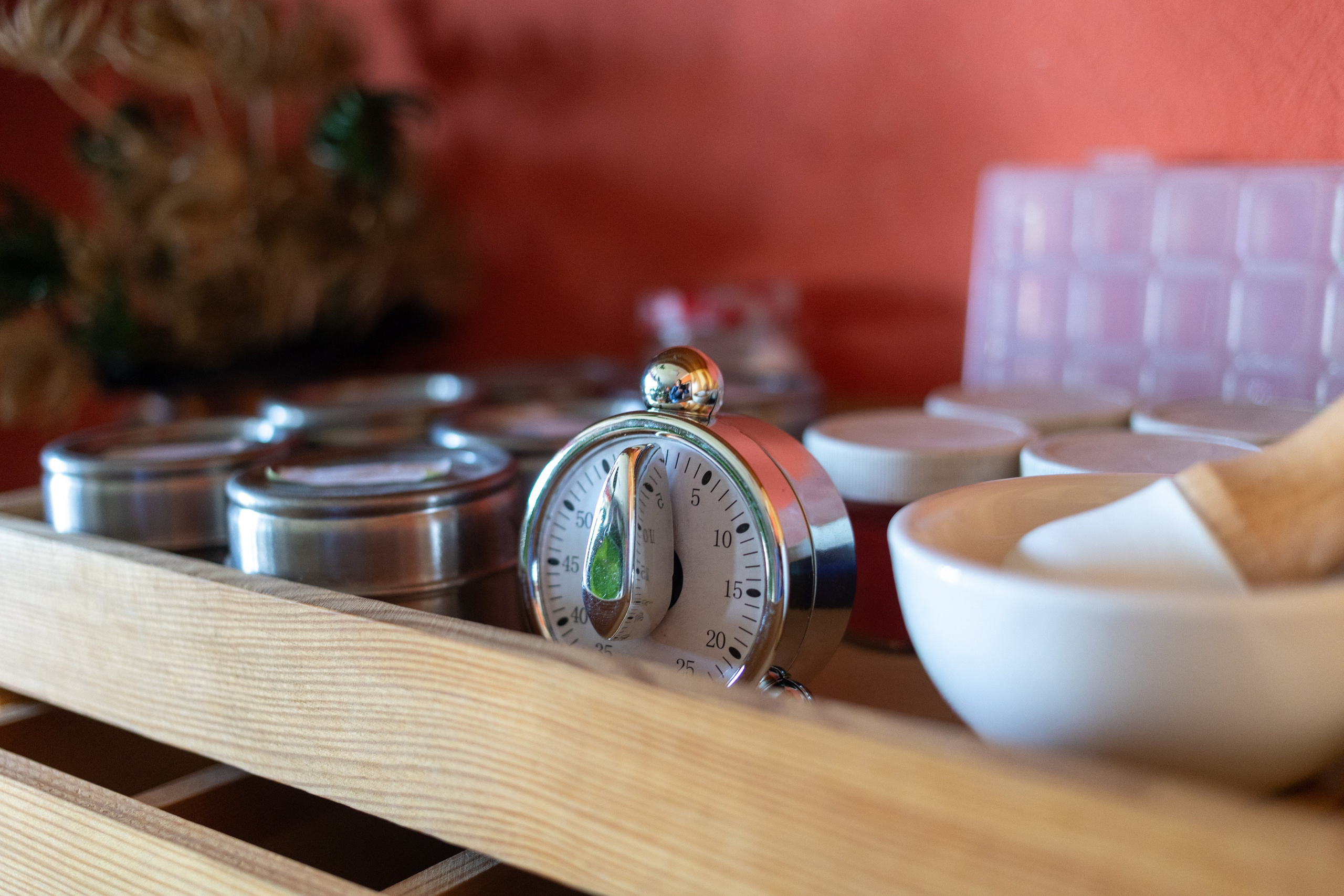 В ювелирной мастерской Артура Николаевича. Профессиональный интерьерный и репортажный фотограф Минск и РБ. Максим Орлов