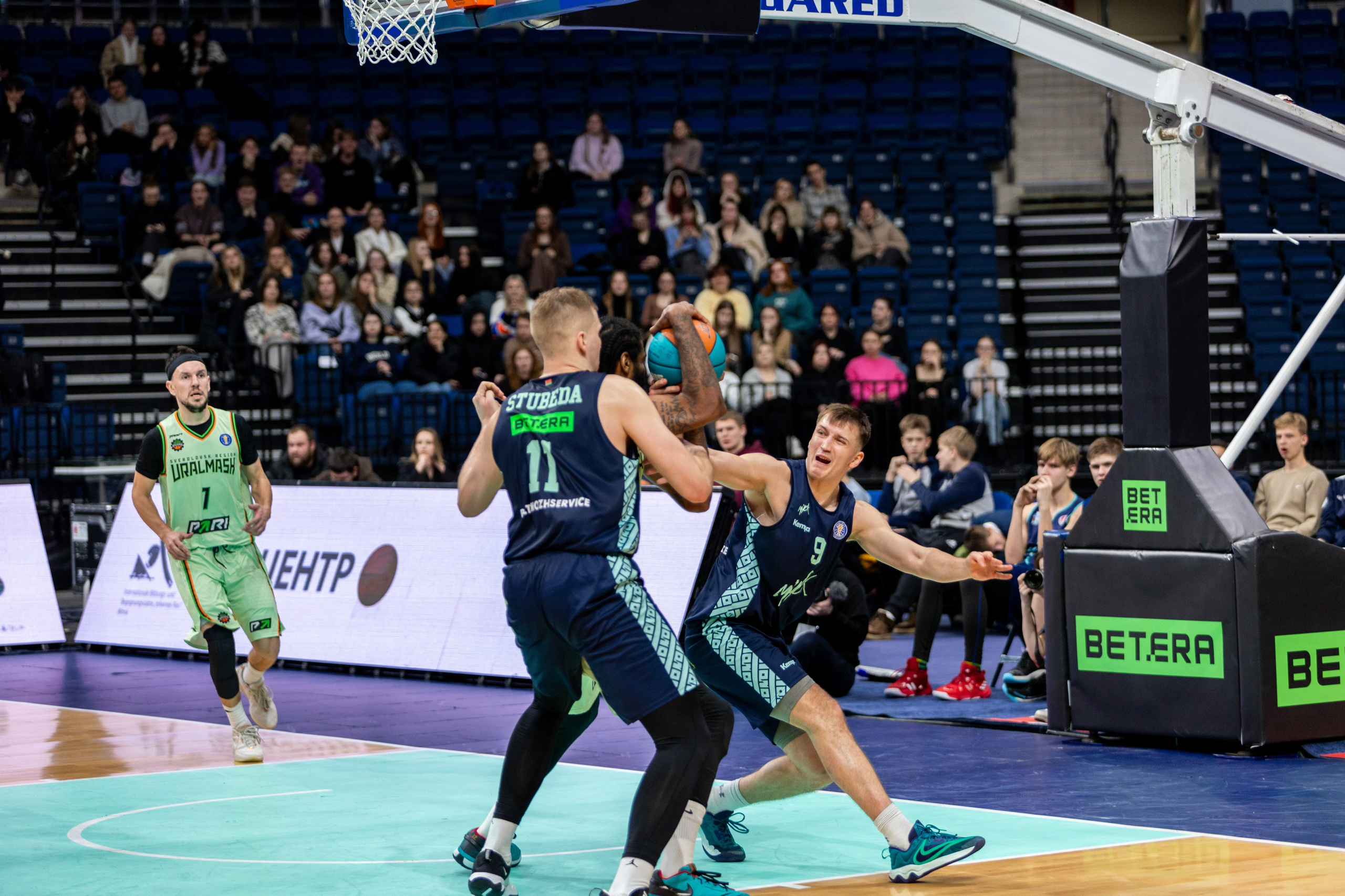 Баскетбол. Лучшие кадры. Минск — Уралмаш 13.02.2024. Профессиональный интерьерный и репортажный фотограф Минск и РБ. Максим Орлов