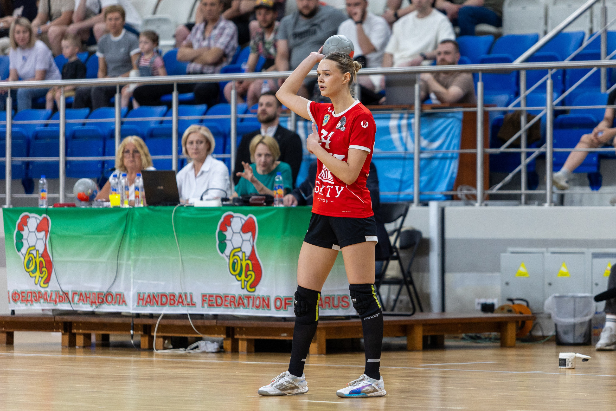 Гандбол. Финал. БНТУ — Гомель. 25.05.2024. Профессиональный интерьерный и репортажный фотограф Минск и РБ. Максим Орлов