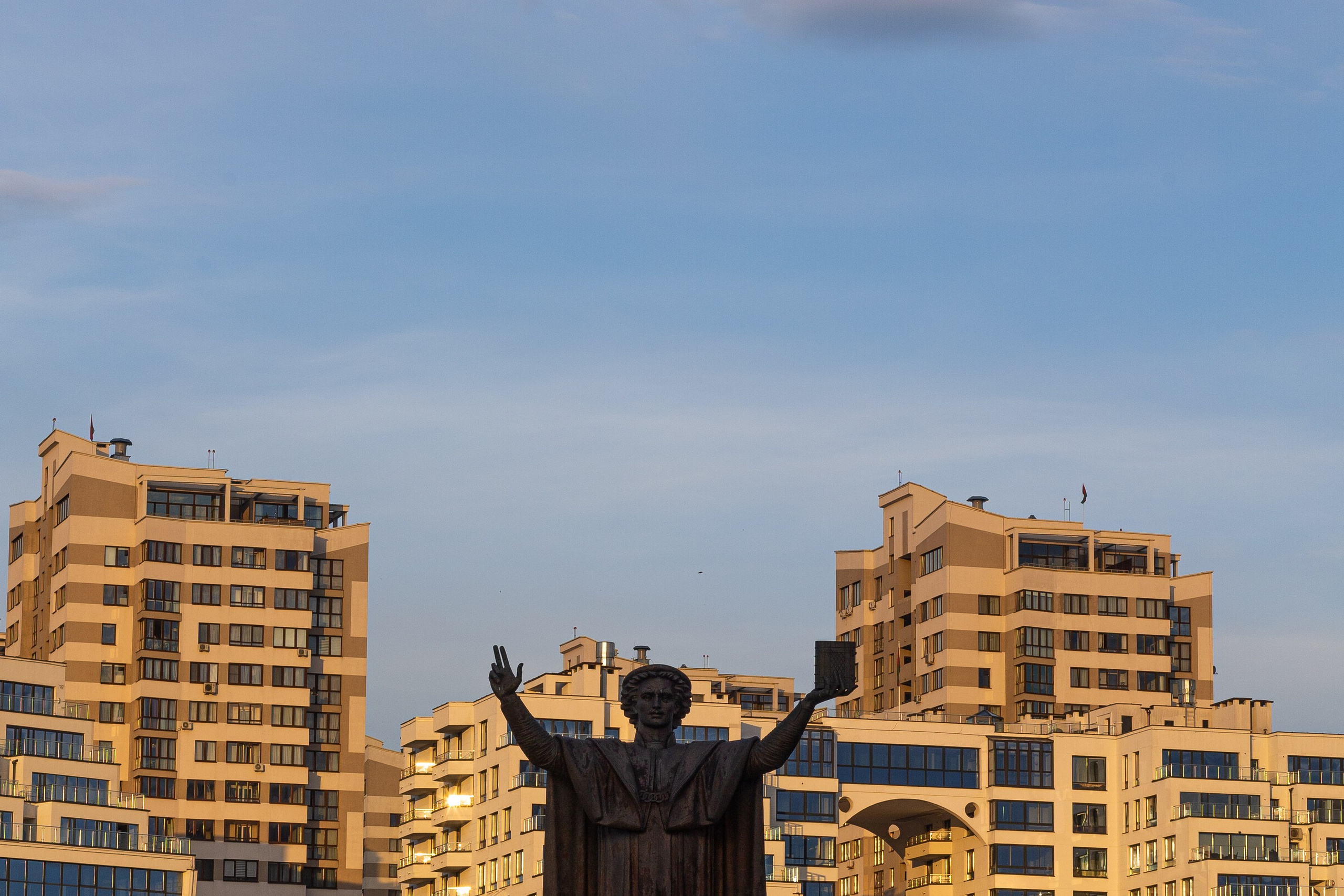 Фотосъемка на улицах. Профессиональный интерьерный и репортажный фотограф Минск и РБ. Максим Орлов