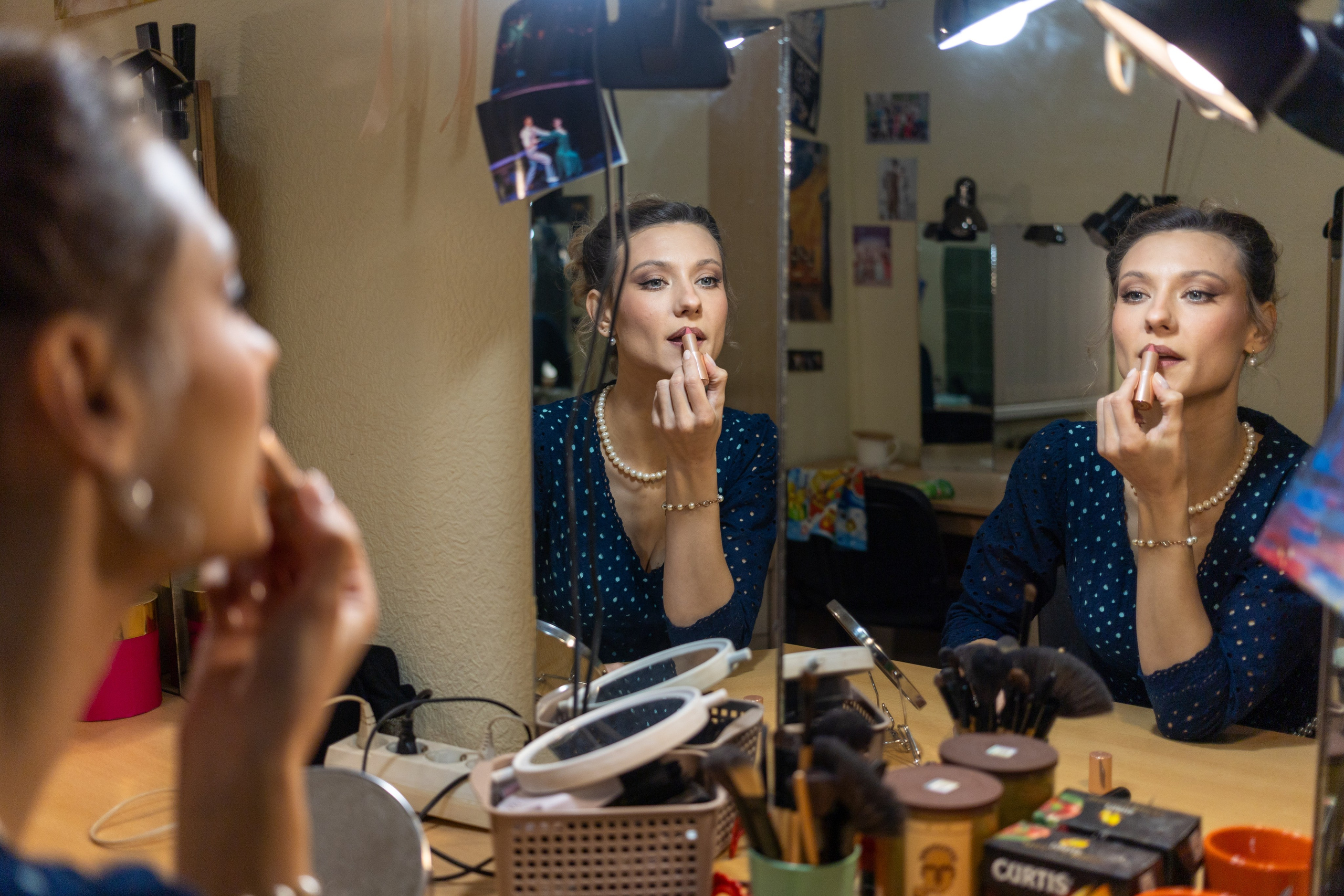 Новый театр «Плачу за любовь». Профессиональный интерьерный и репортажный фотограф Минск и РБ. Максим Орлов