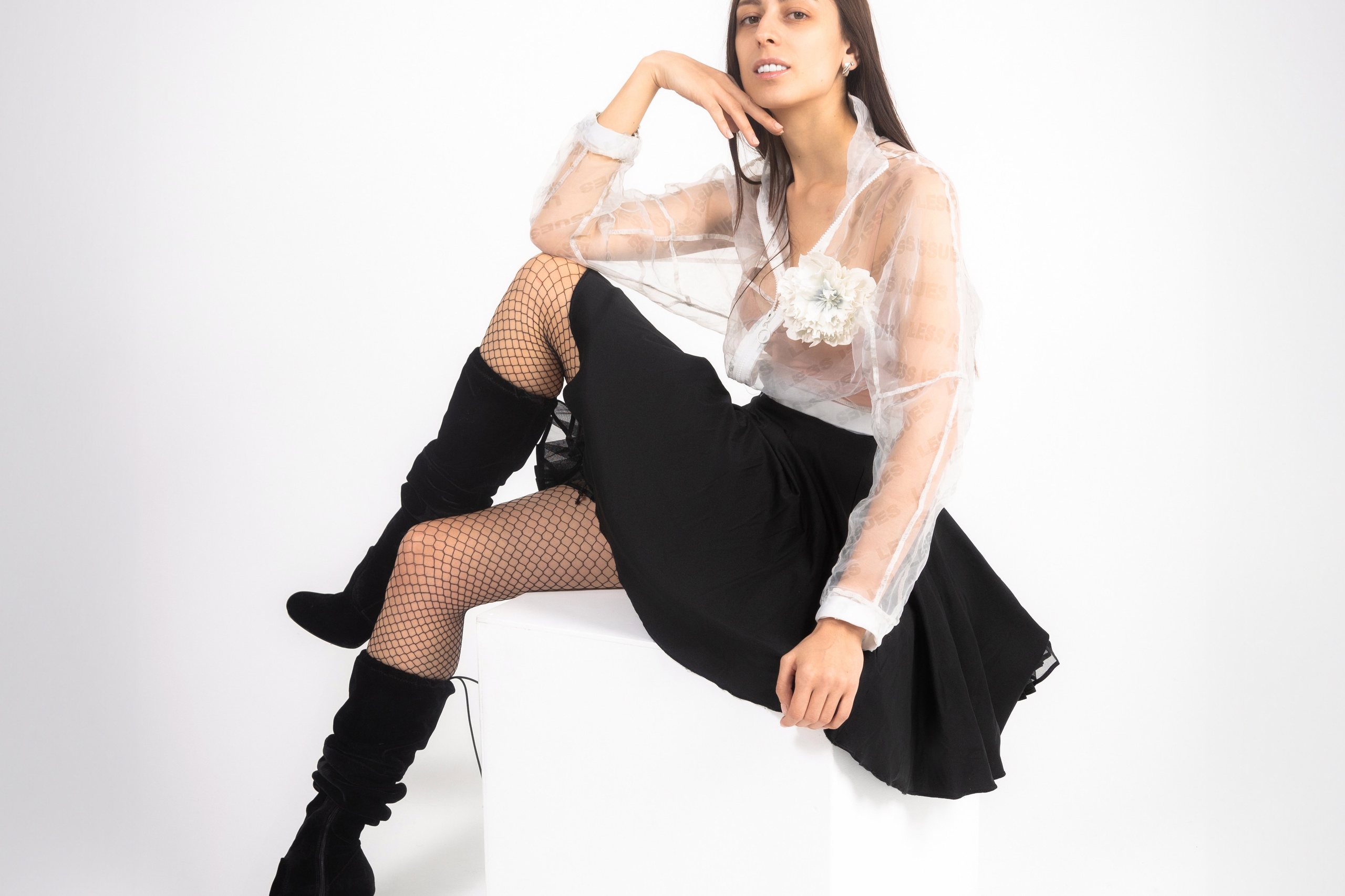 Фотосъемка одежды Юлии Калашниковой. Профессиональный интерьерный и репортажный фотограф Минск и РБ. Максим Орлов