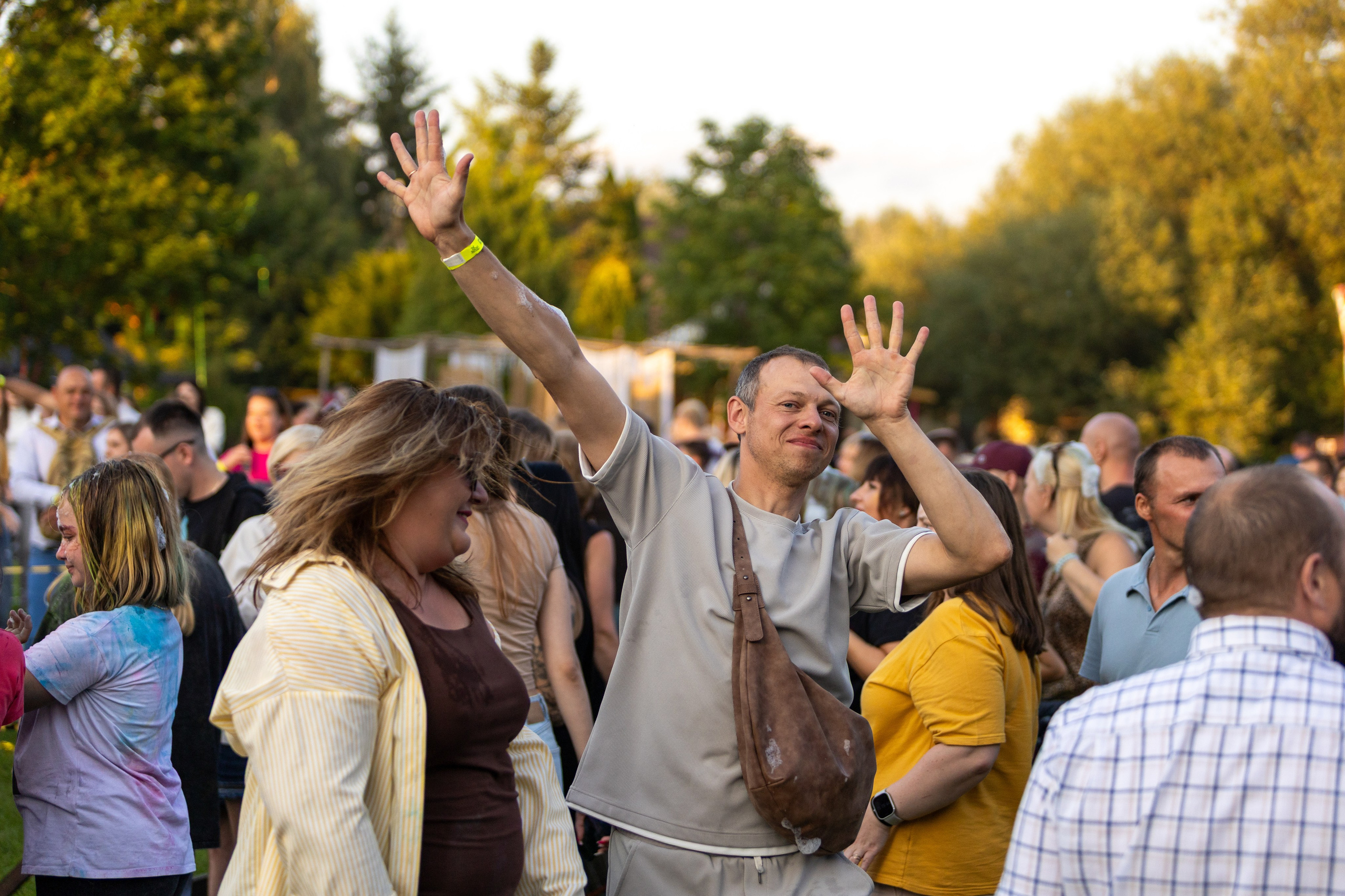 Дискохит. Профессиональный интерьерный и репортажный фотограф Минск и РБ. Максим Орлов