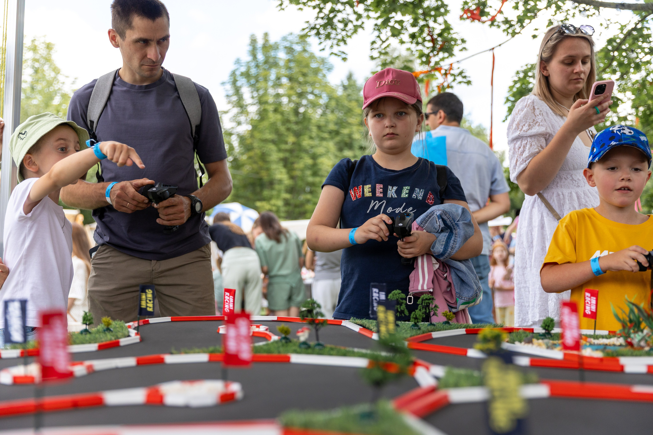Детифест. Профессиональный интерьерный и репортажный фотограф Минск и РБ. Максим Орлов