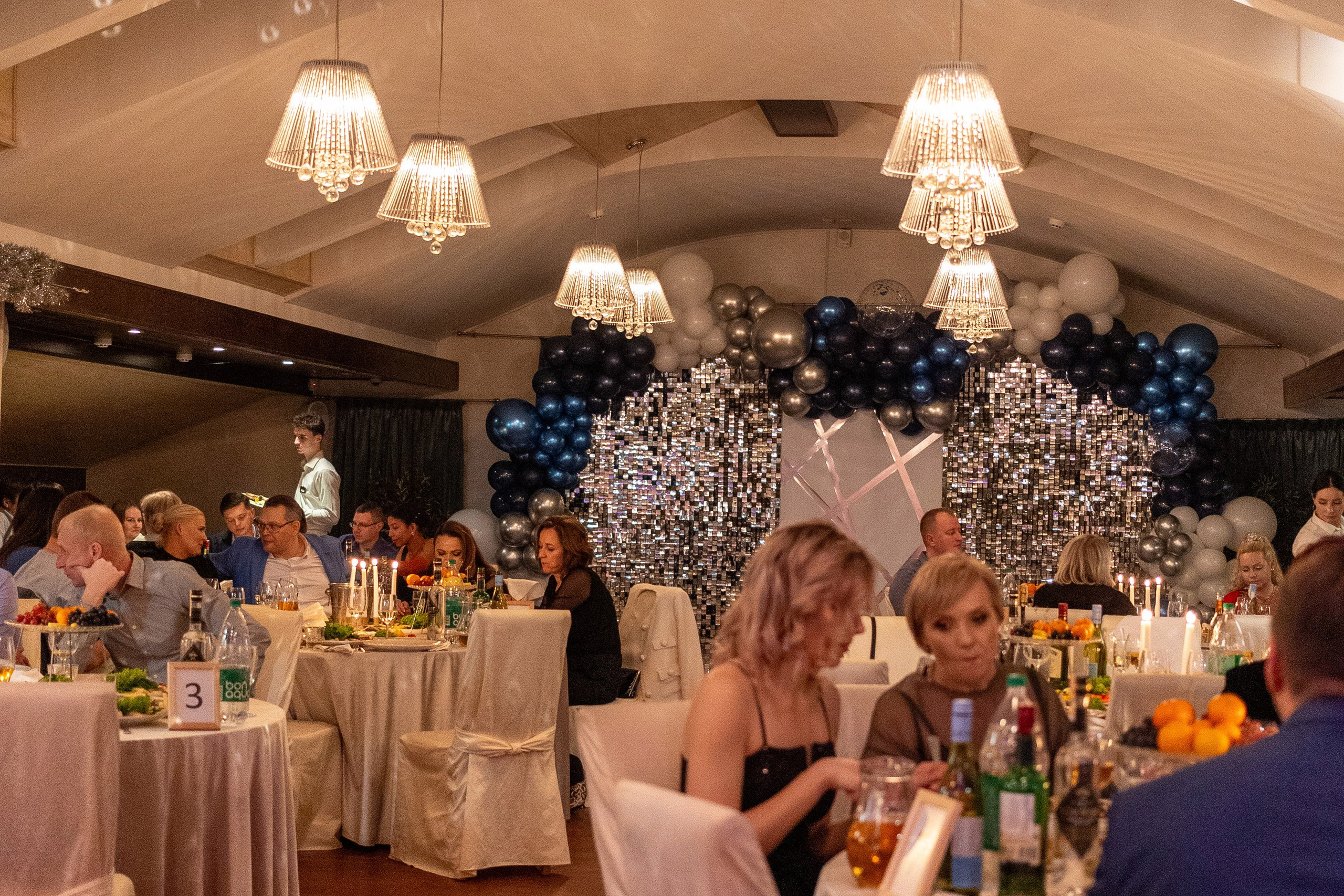 Новогодний корпоратив. Профессиональный интерьерный и репортажный фотограф Минск и РБ. Максим Орлов