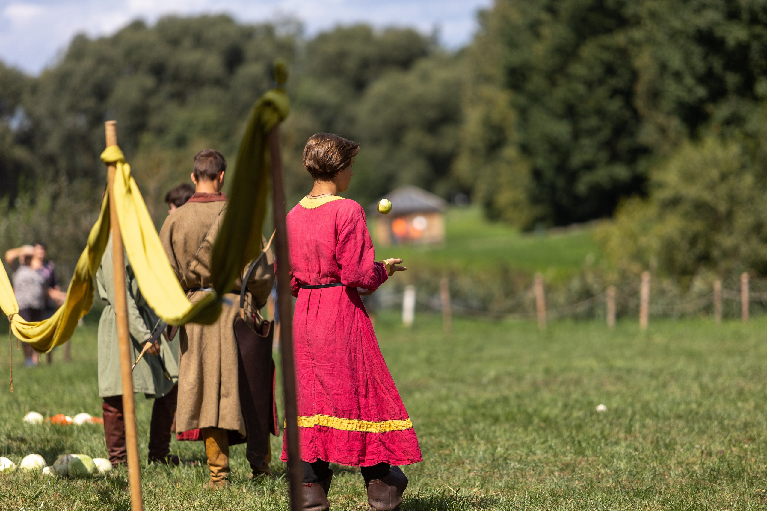 Ежегодный фестиваль средневековья в Дукоре. Профессиональный интерьерный и репортажный фотограф Минск и РБ. Максим Орлов