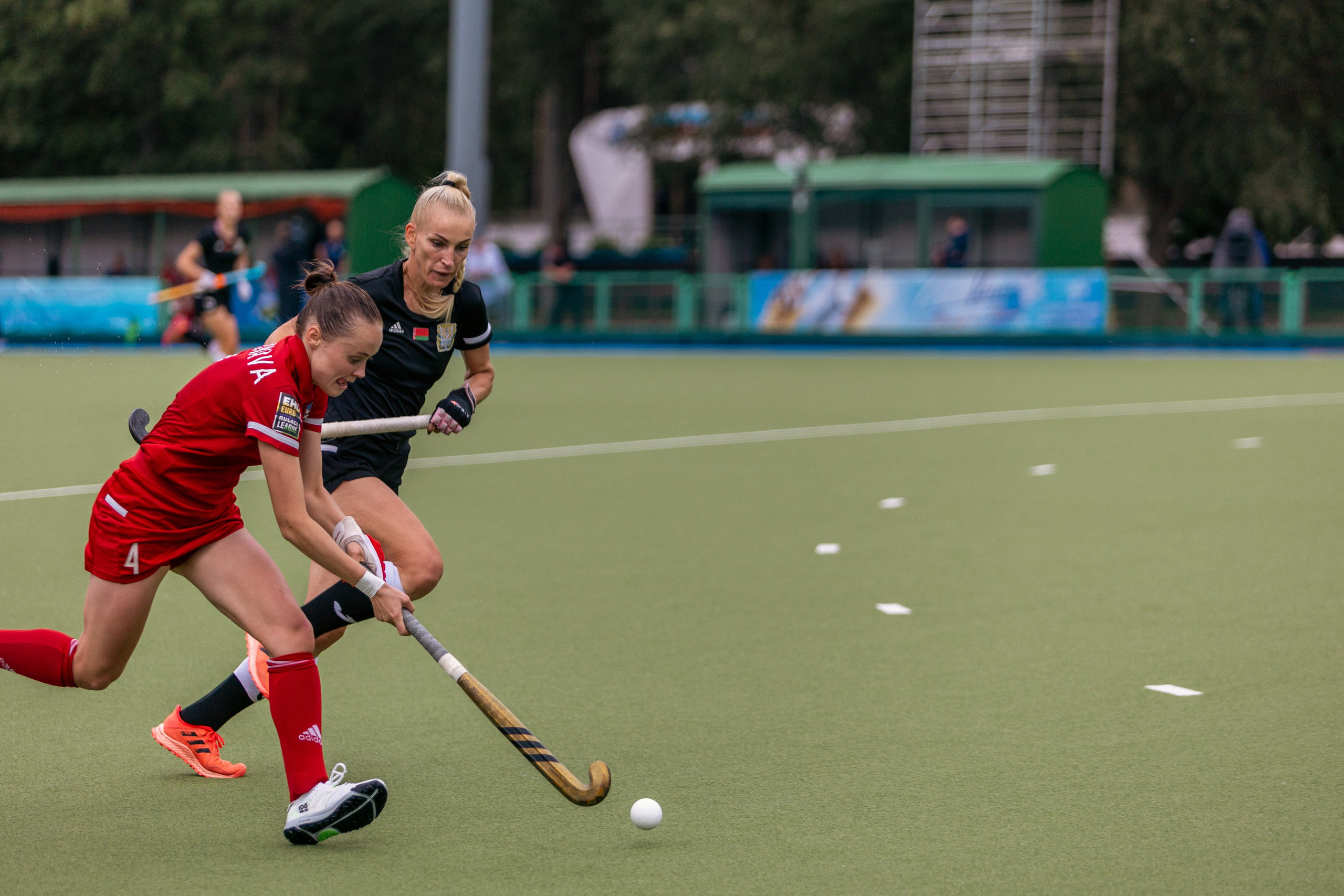 Хоккей на траве. Девушки. ХК Минск — ХК Виктория (Смолевичи) 10.06.2024. Профессиональный интерьерный и репортажный фотограф Минск и РБ. Максим Орлов