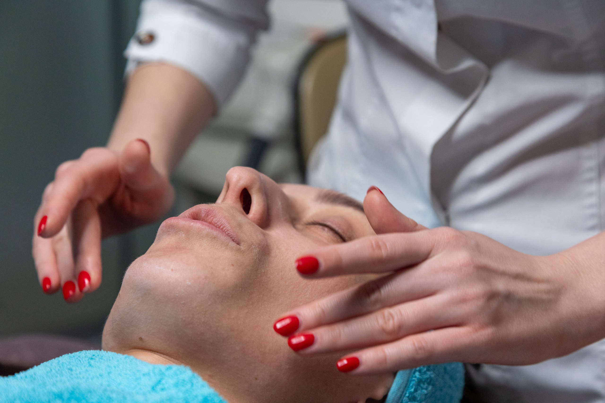 Реклама салона красоты «Манго». Профессиональный интерьерный и репортажный фотограф Минск и РБ. Максим Орлов