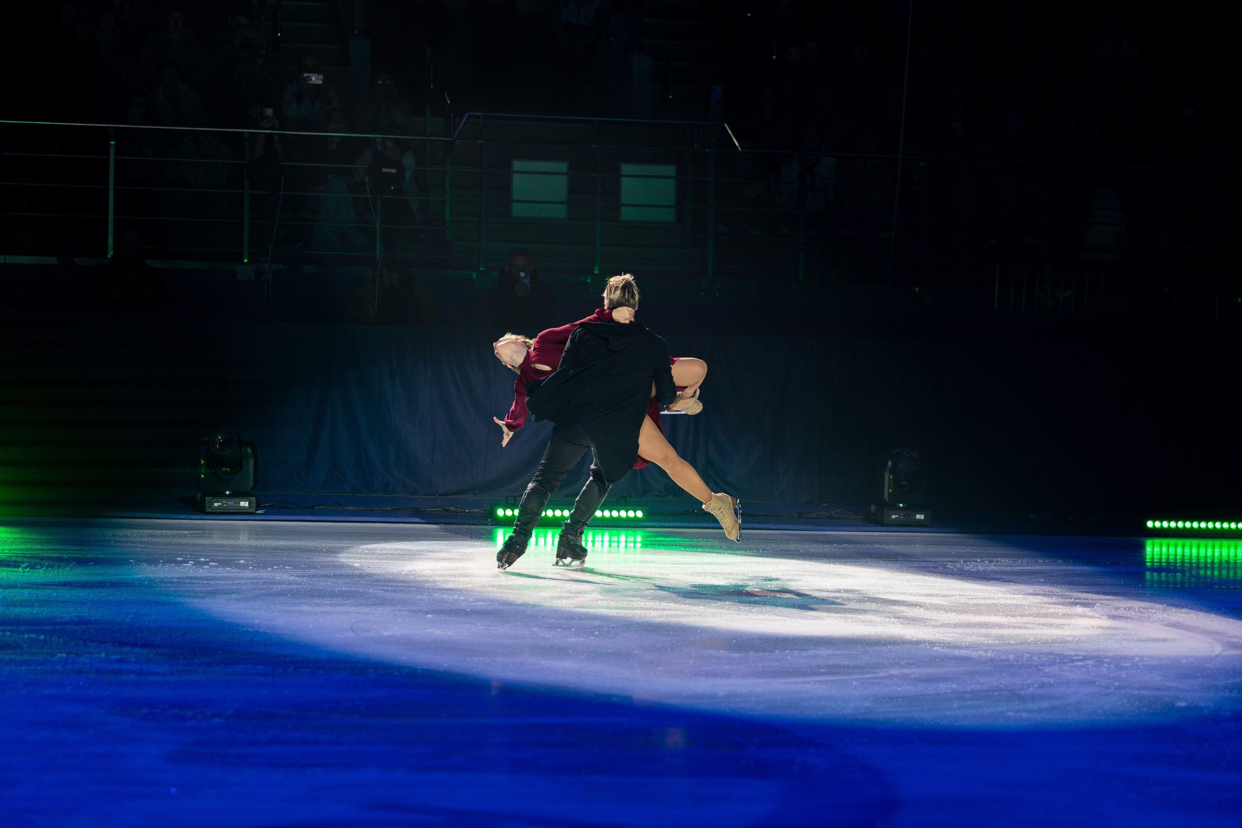 Ледовое шоу Ильи Авербуха 30.03.2024. Профессиональный интерьерный и репортажный фотограф Минск и РБ. Максим Орлов