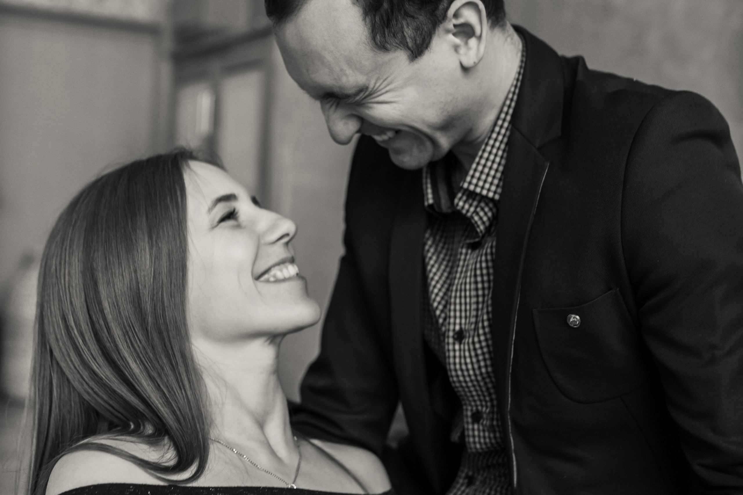 Love story Ильи и Кати. Профессиональный интерьерный и репортажный фотограф Минск и РБ. Максим Орлов