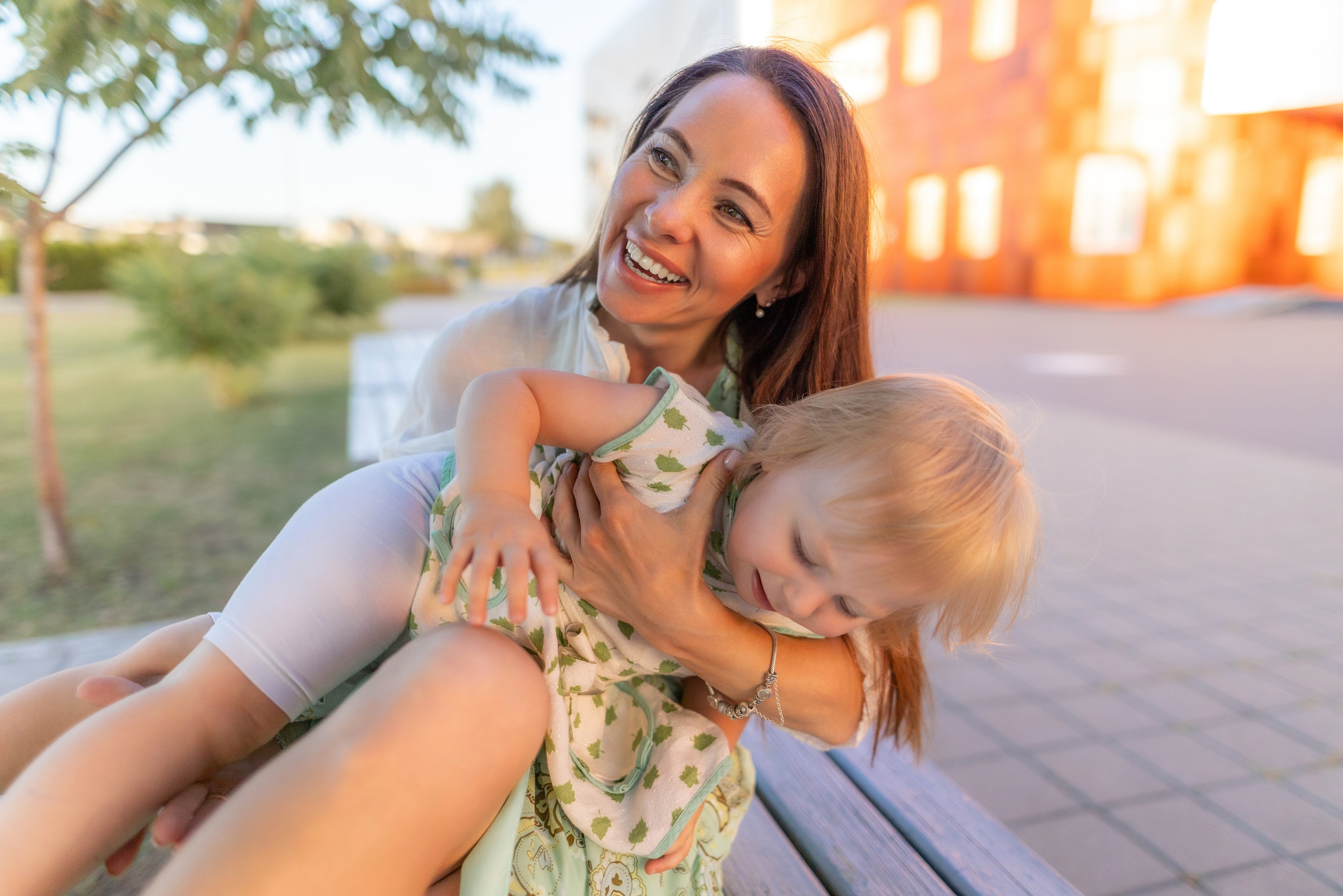 Детская живая фотосессия. Профессиональный интерьерный и репортажный фотограф Минск и РБ. Максим Орлов