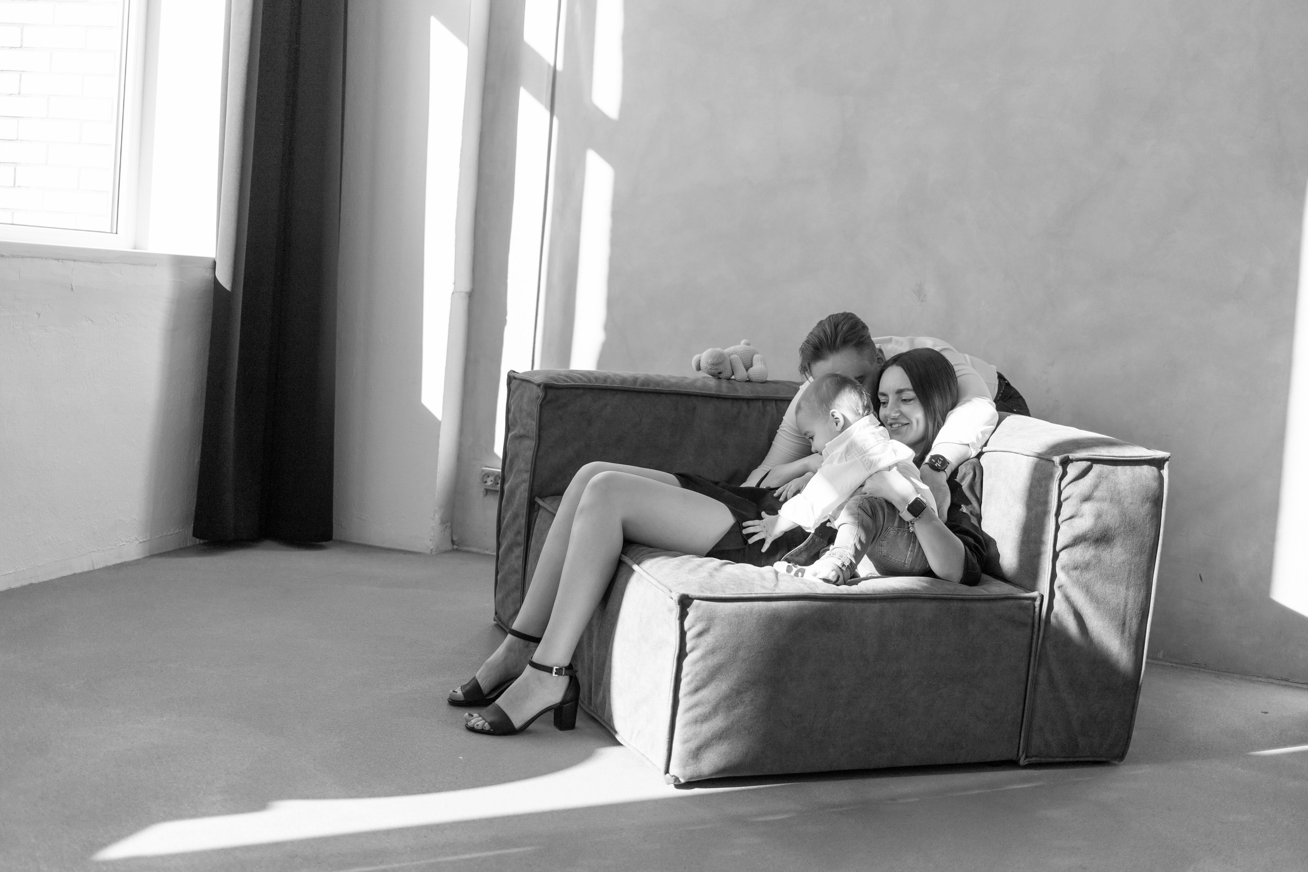 Стас, Оля и Роберт. Профессиональный интерьерный и репортажный фотограф Минск и РБ. Максим Орлов