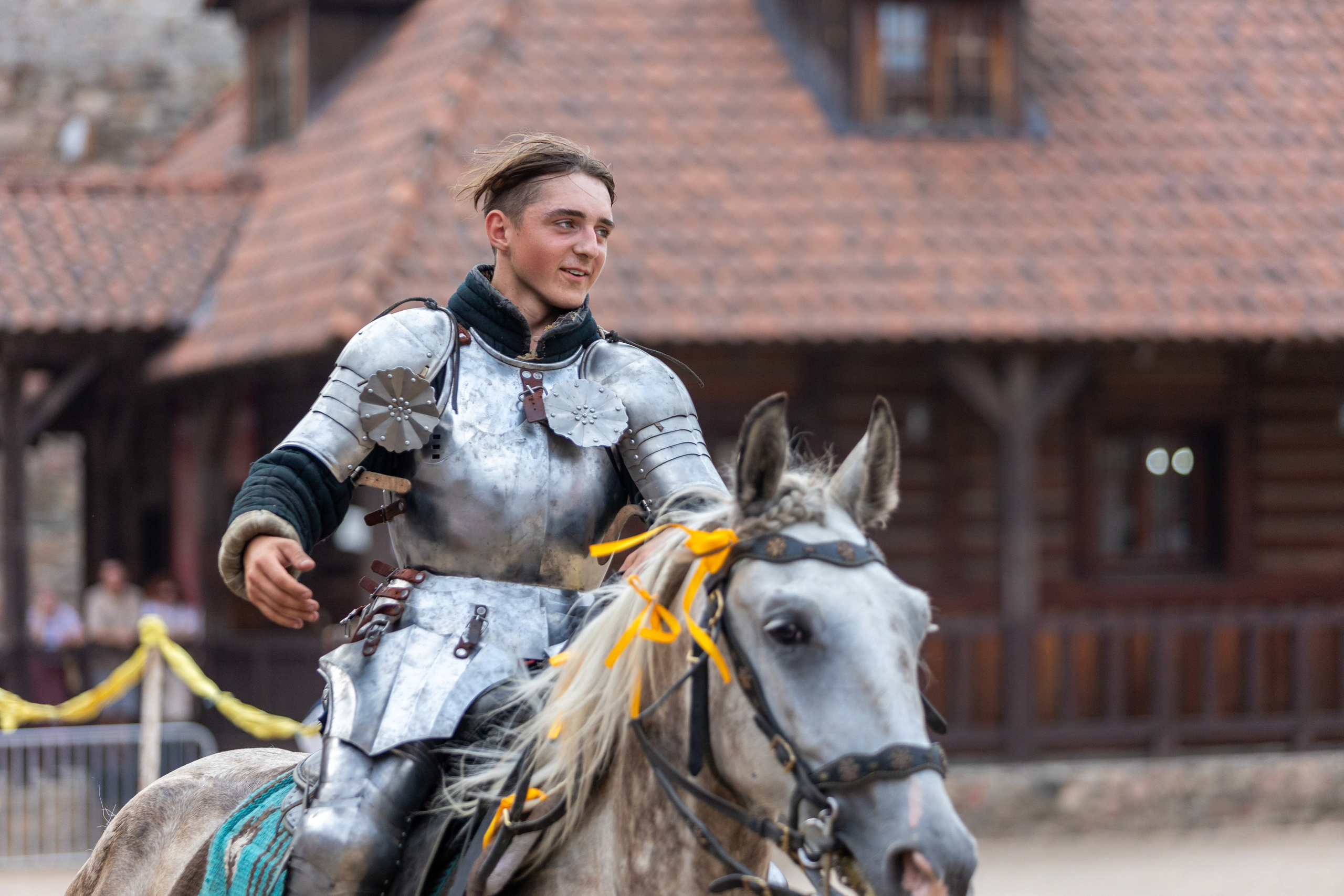 Выступление «Золотой шпоры» на празднике города Лиды. Профессиональный интерьерный и репортажный фотограф Минск и РБ. Максим Орлов