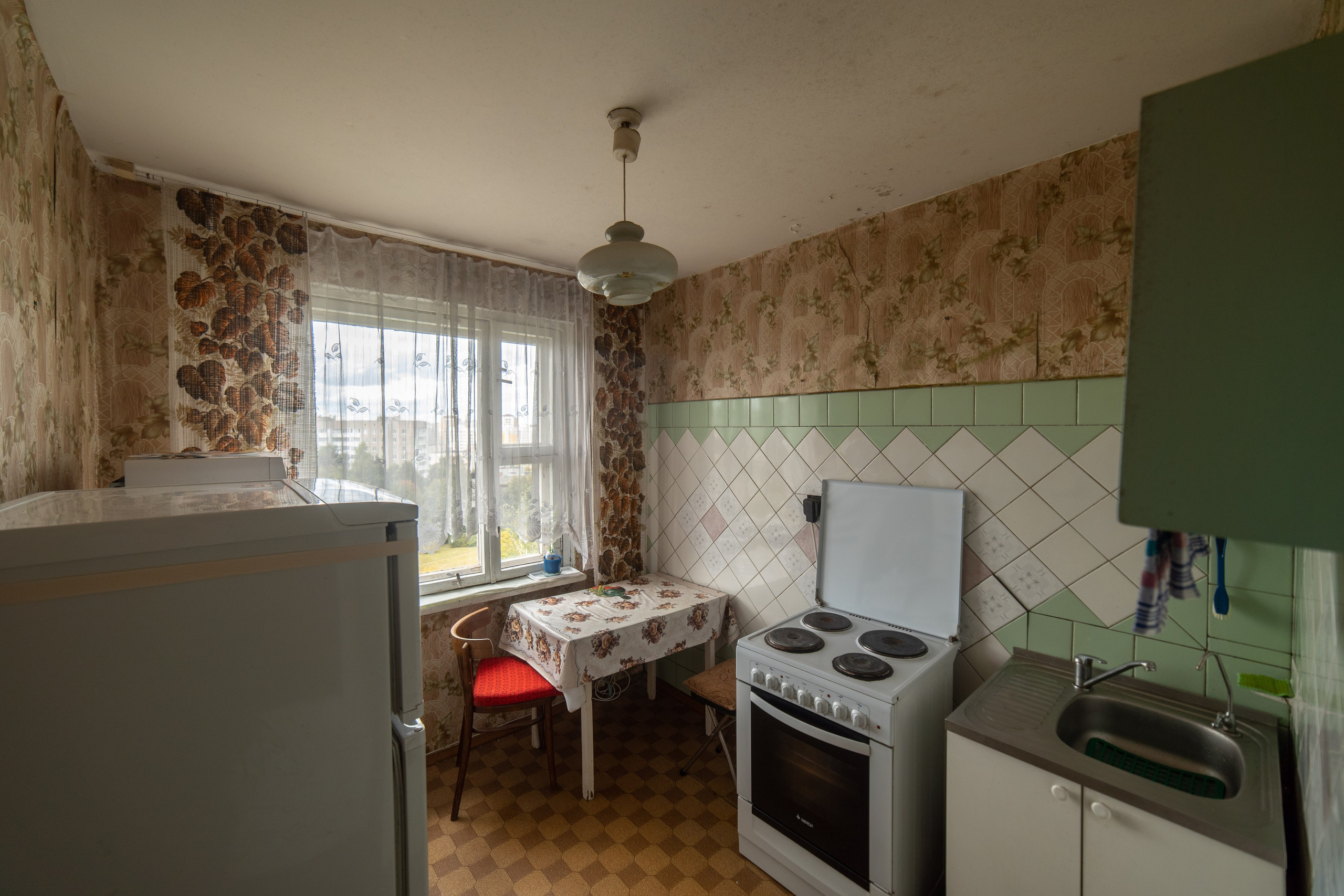 Пр. Газеты Звезда. Слабонервным не смотреть.Суперэконом вариант. Профессиональный интерьерный и репортажный фотограф Минск и РБ. Максим Орлов