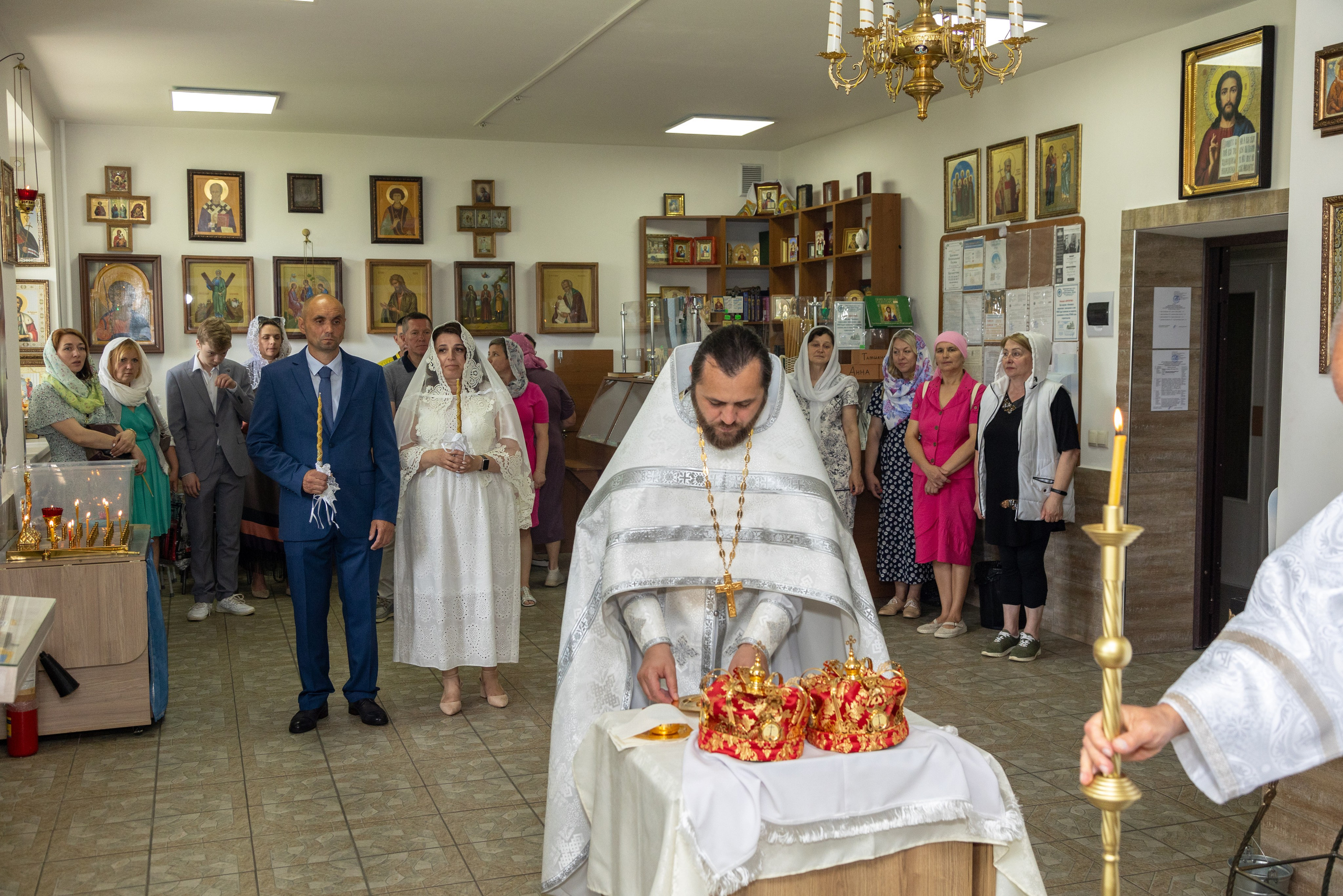 Венчание Михаила и Ольги. Профессиональный интерьерный и репортажный фотограф Минск и РБ. Максим Орлов