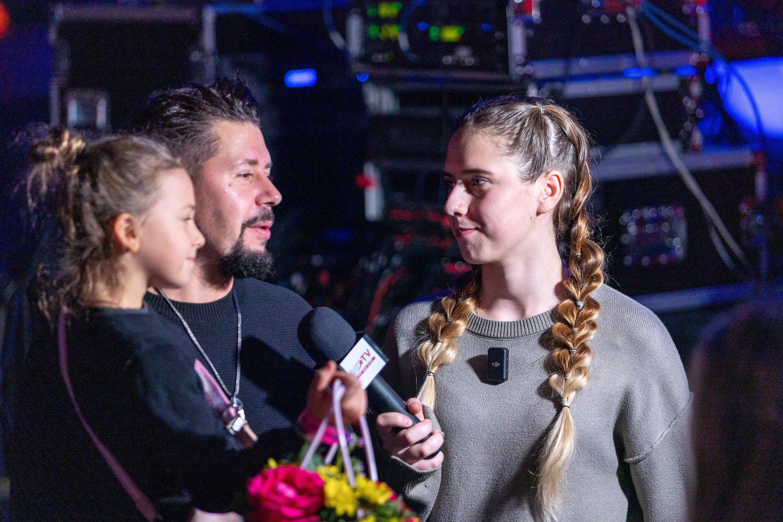 Концерт Насти Кравченко. Профессиональный интерьерный и репортажный фотограф Минск и РБ. Максим Орлов