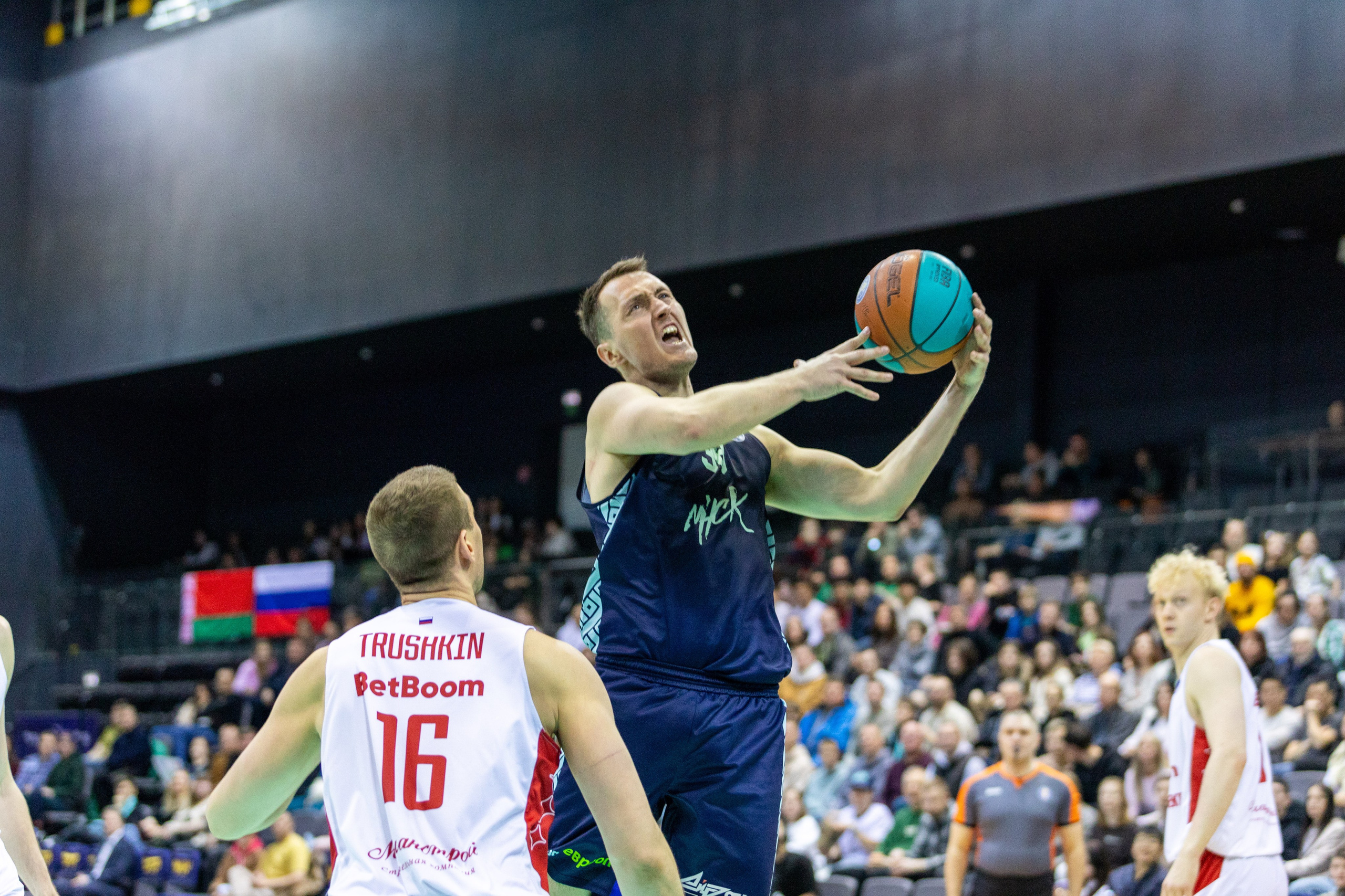 Баскетбол. Минск — MBA. 09.03.2024. Профессиональный интерьерный и репортажный фотограф Минск и РБ. Максим Орлов