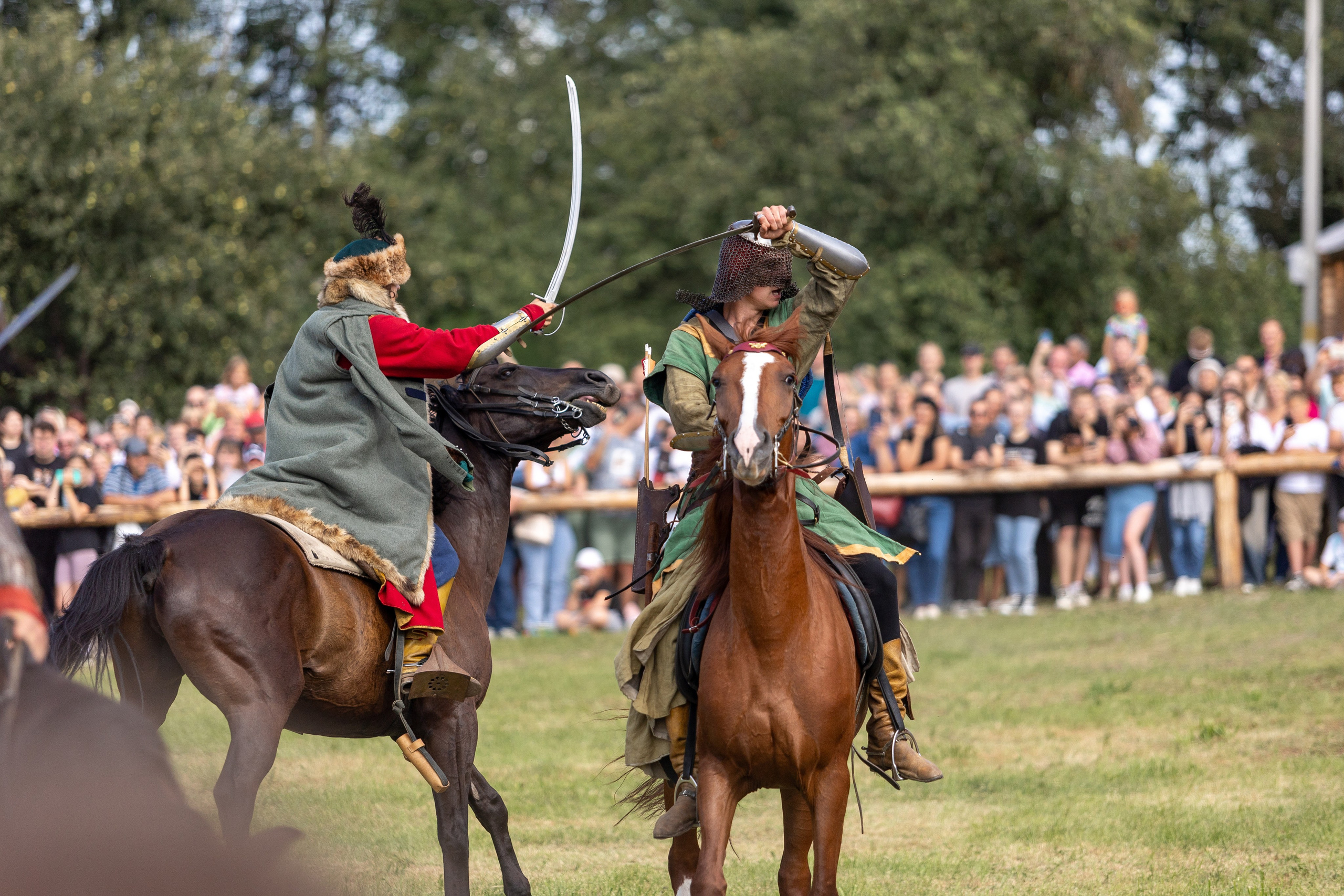 Рыцарский фест. Мстиславль. Профессиональный интерьерный и репортажный фотограф Минск и РБ. Максим Орлов
