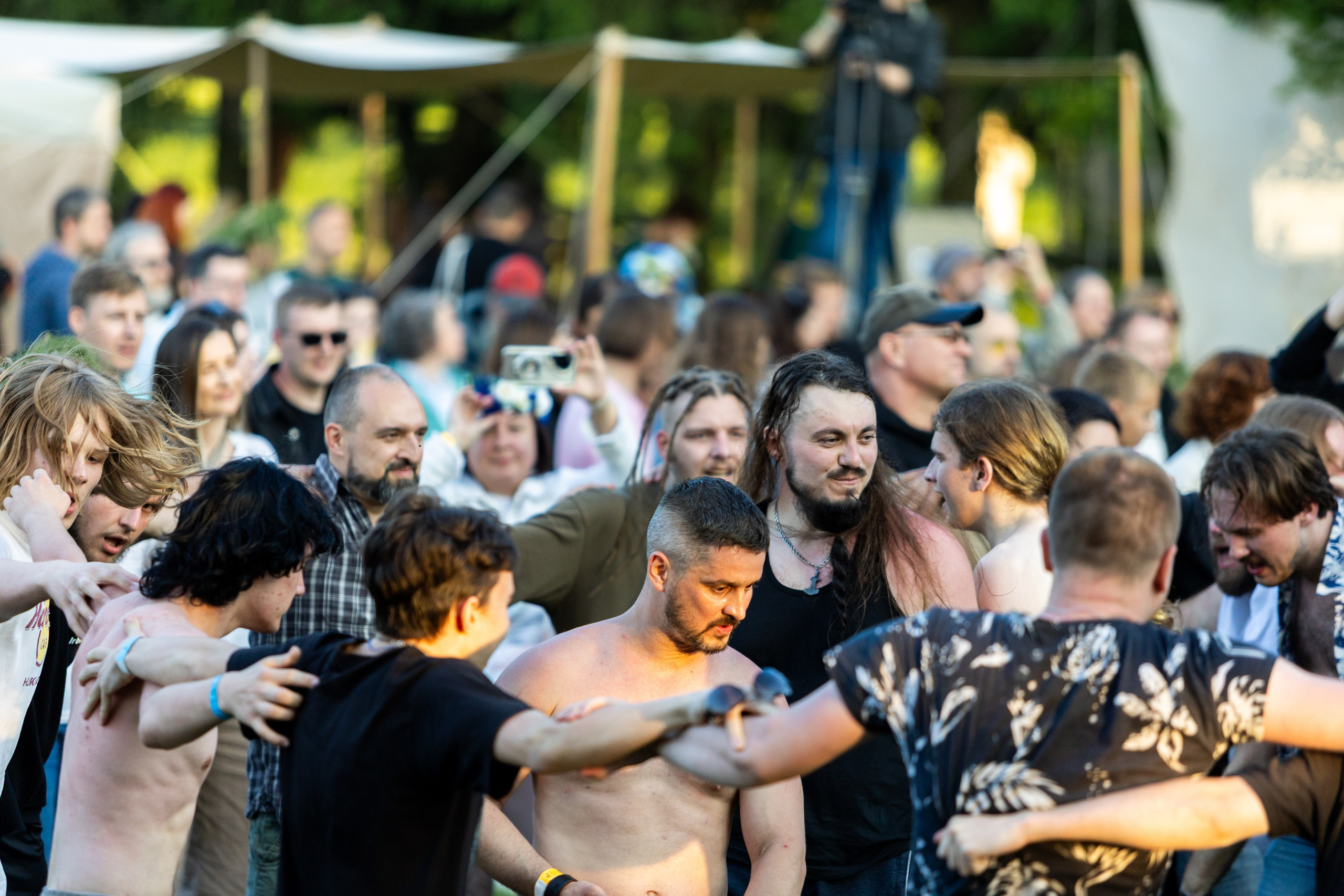 Свята сонца. Профессиональный интерьерный и репортажный фотограф Минск и РБ. Максим Орлов