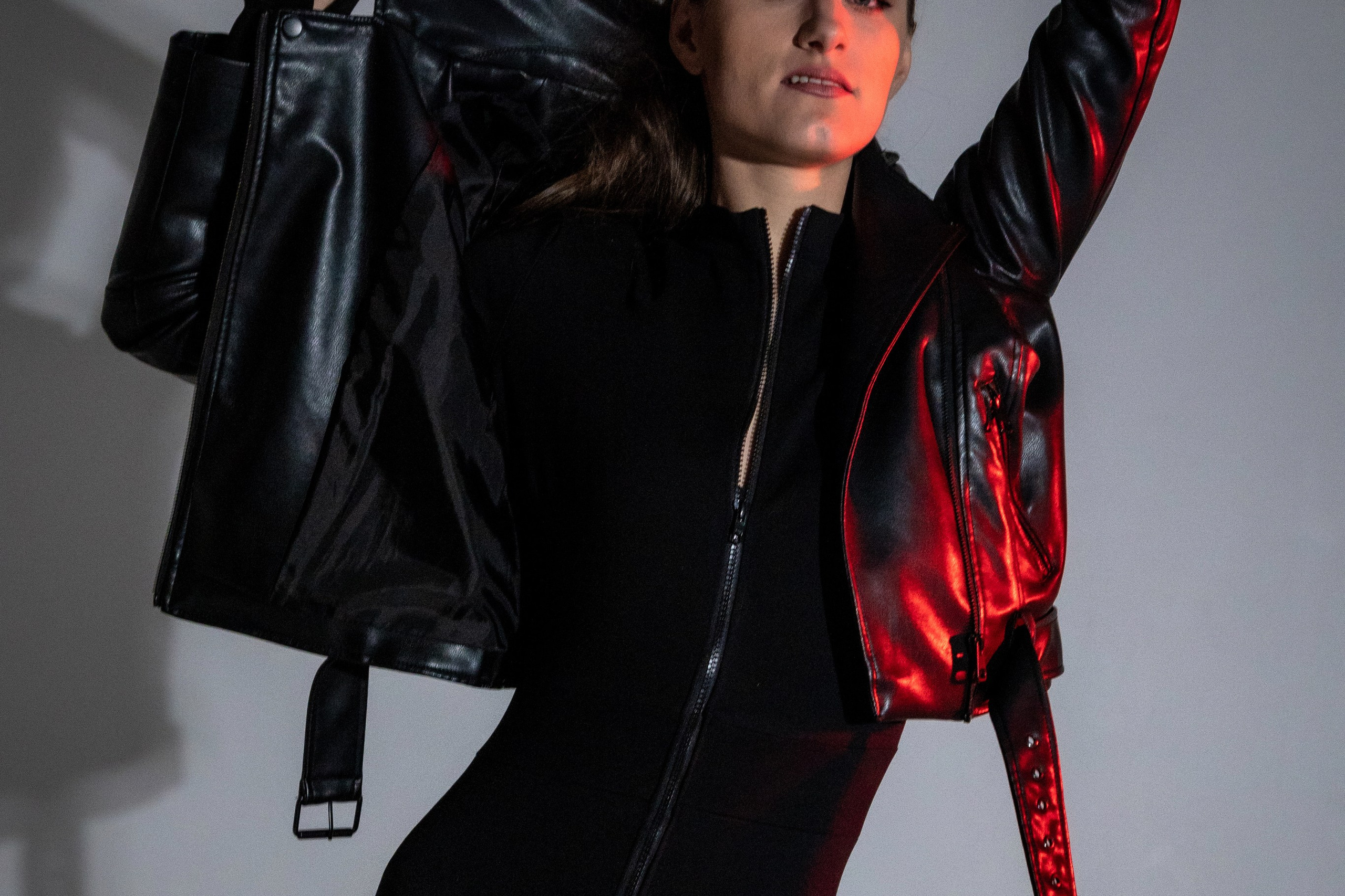 Алена (студийная на циклораме). Профессиональный интерьерный и репортажный фотограф Минск и РБ. Максим Орлов