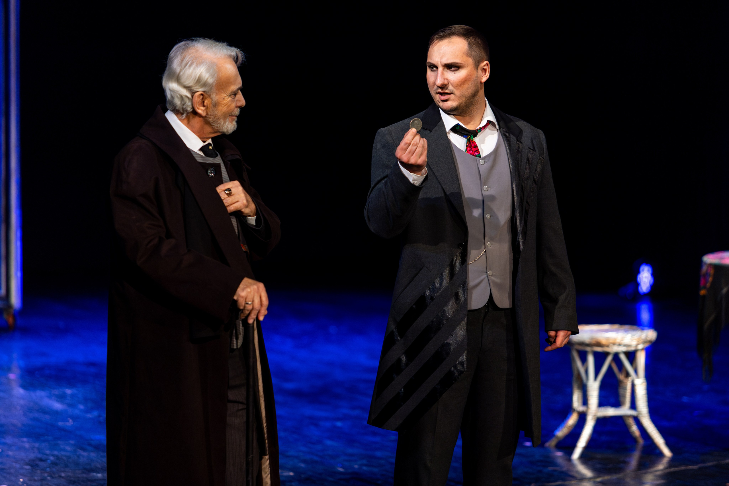 Новый театр «Я вещь». Профессиональный интерьерный и репортажный фотограф Минск и РБ. Максим Орлов