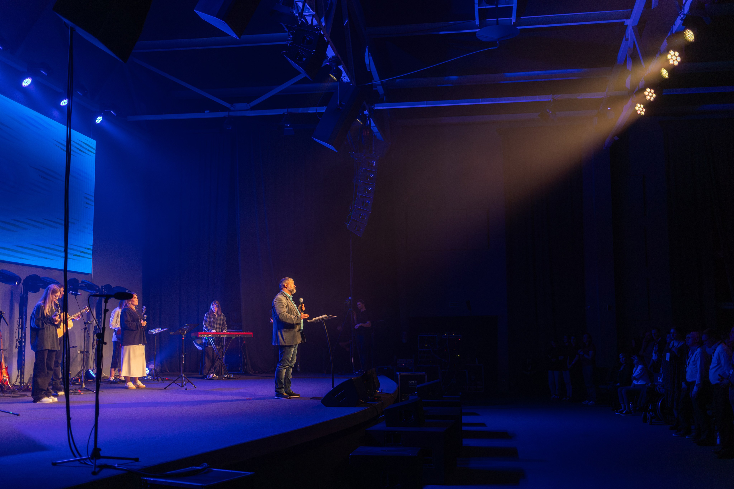 Конференция Medialive 2024. День третий. Профессиональный интерьерный и репортажный фотограф Минск и РБ. Максим Орлов