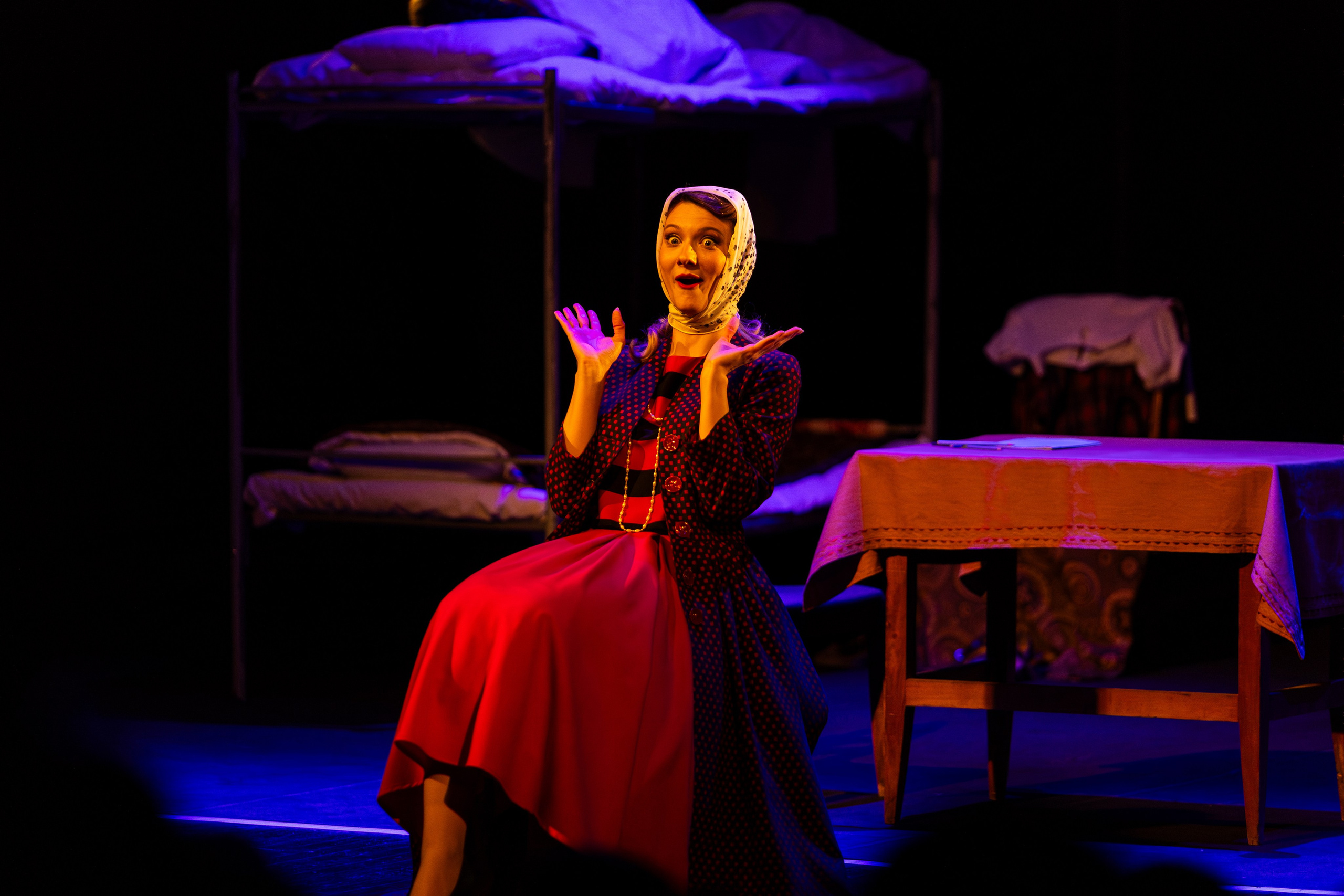 Новый театр «Фабричная девчонка». Профессиональный интерьерный и репортажный фотограф Минск и РБ. Максим Орлов