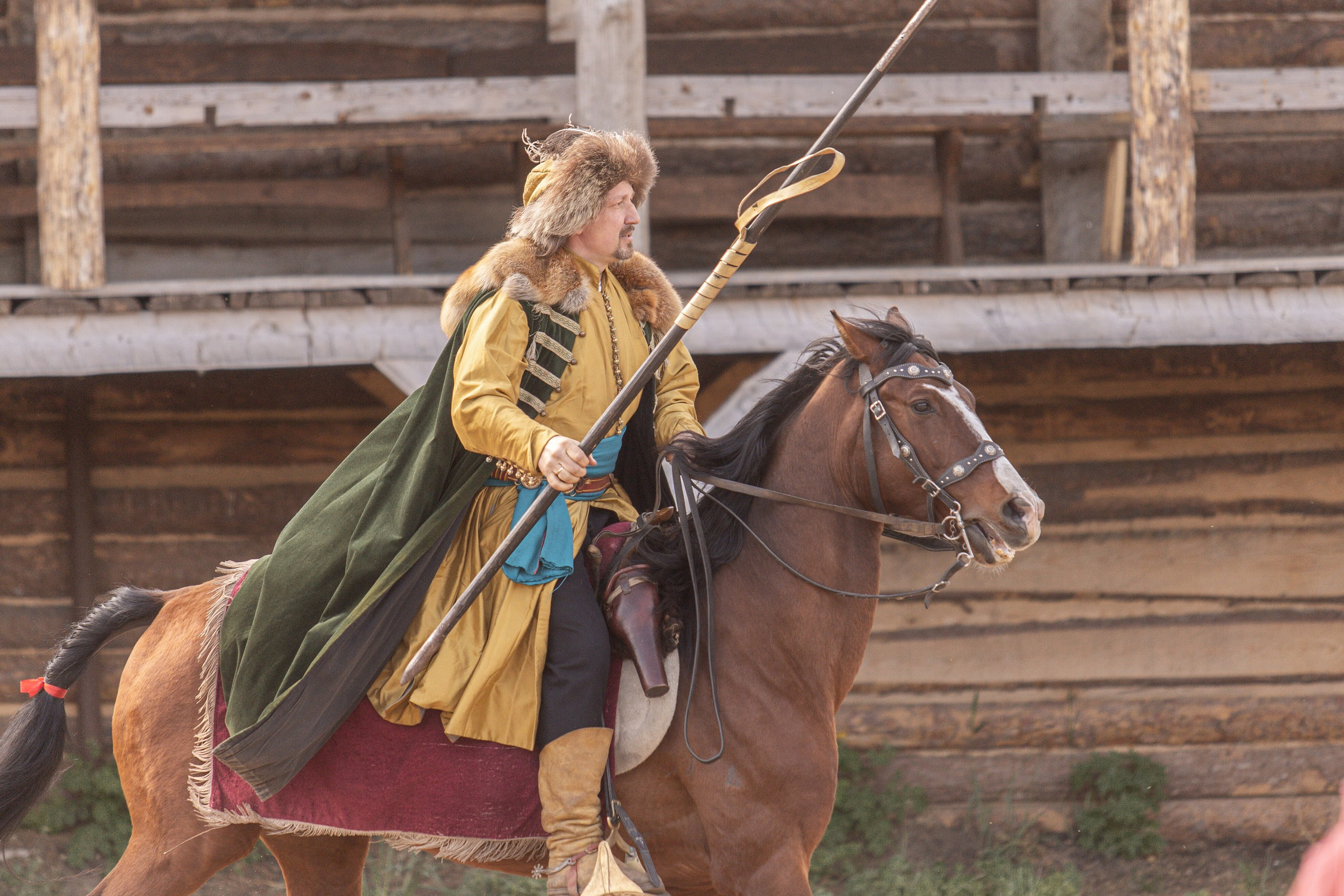 Золотая Шпора. Огнем и Мечем. День первый. Рыцарский турнир. Профессиональный интерьерный и репортажный фотограф Минск и РБ. Максим Орлов