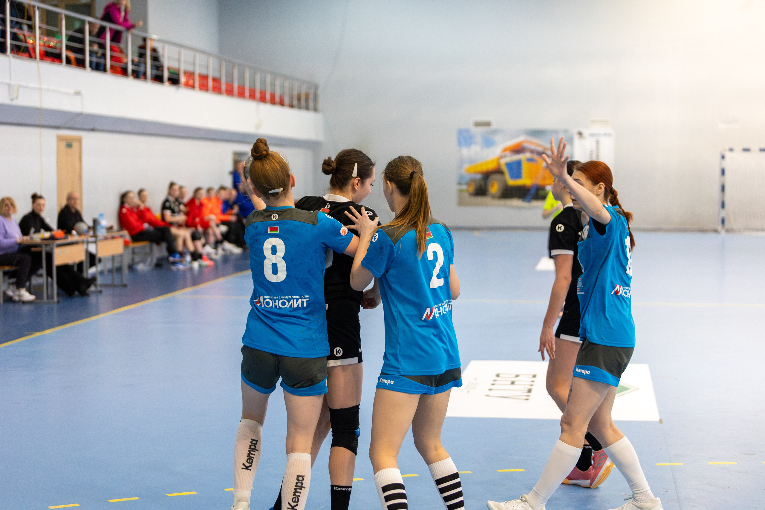 Гандбол. Лучшие кадры. БНТУ — Витебчанка. Профессиональный интерьерный и репортажный фотограф Минск и РБ. Максим Орлов