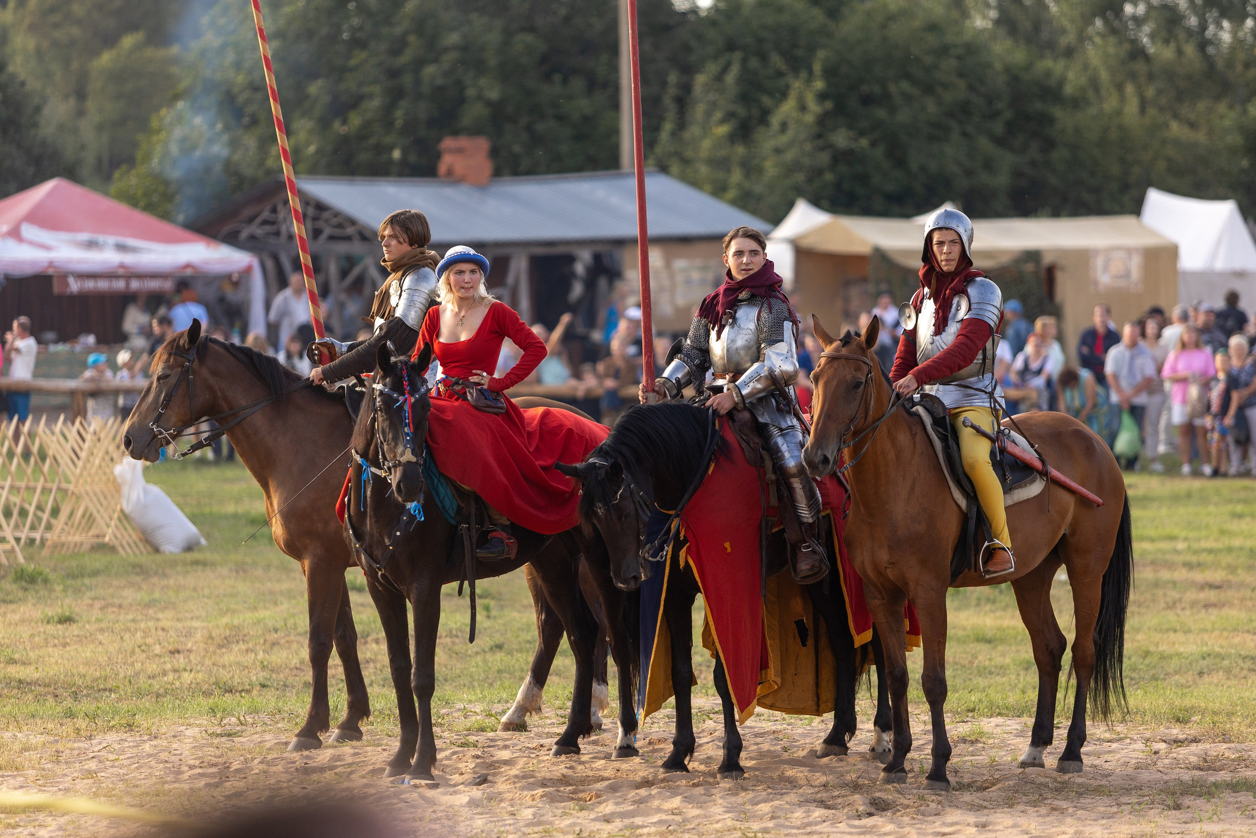 Рыцарский фест. Мстиславль. Профессиональный интерьерный и репортажный фотограф Минск и РБ. Максим Орлов