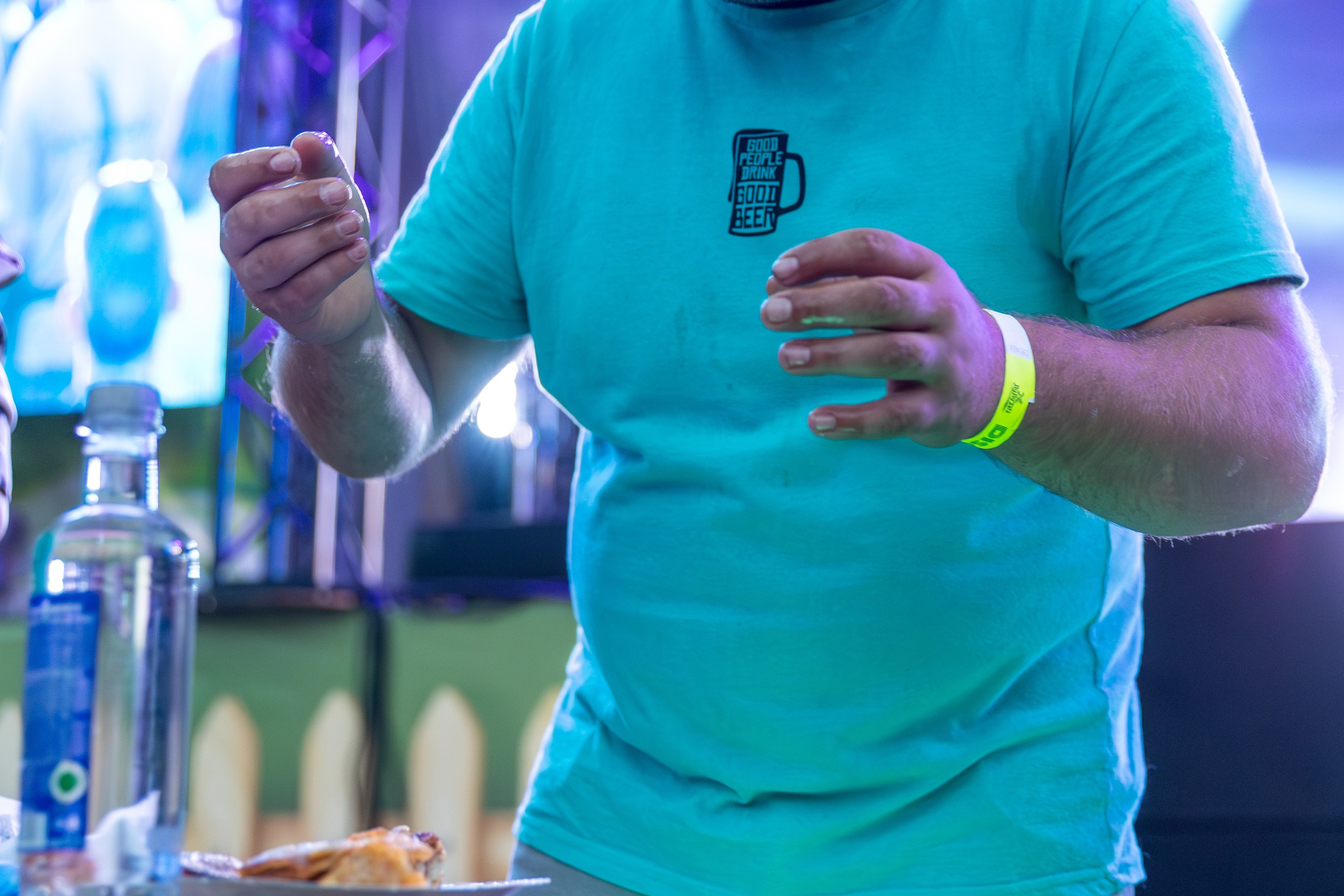 Дискохит. Профессиональный интерьерный и репортажный фотограф Минск и РБ. Максим Орлов