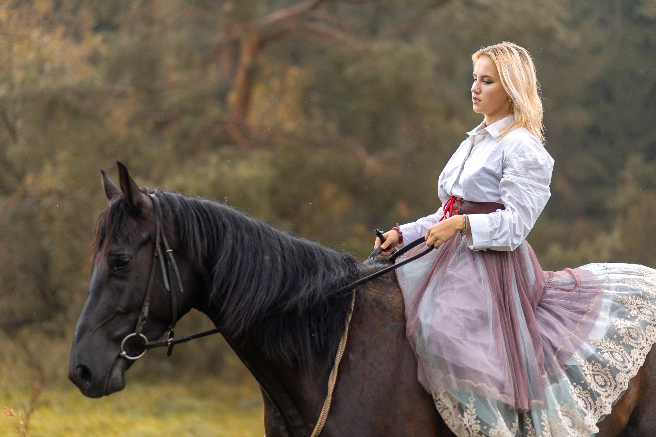 Аня с Касей. Профессиональный интерьерный и репортажный фотограф Минск и РБ. Максим Орлов