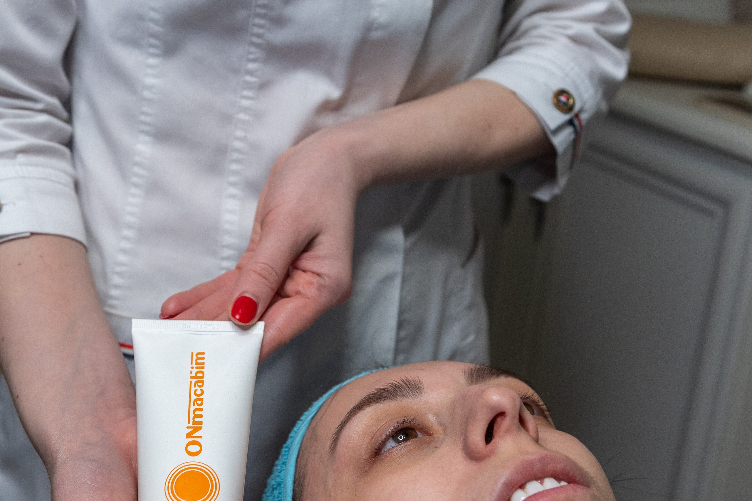 Реклама салона красоты «Манго». Профессиональный интерьерный и репортажный фотограф Минск и РБ. Максим Орлов