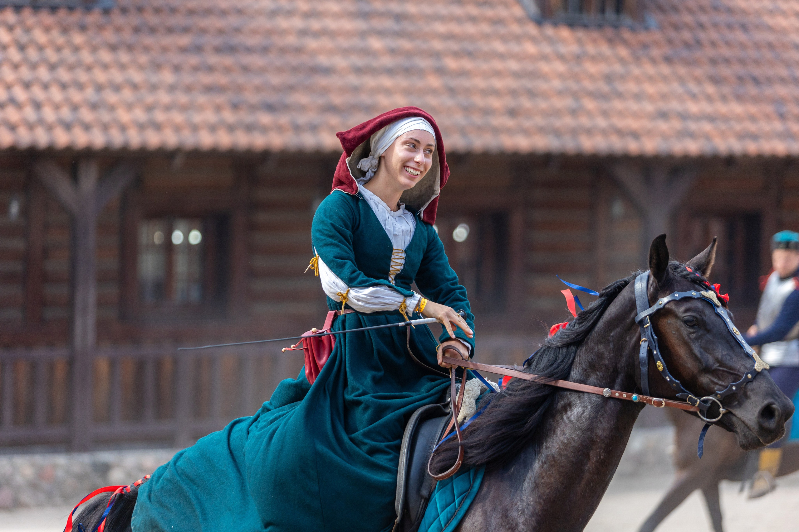 Выступление «Золотой шпоры» на празднике города Лиды. Профессиональный интерьерный и репортажный фотограф Минск и РБ. Максим Орлов